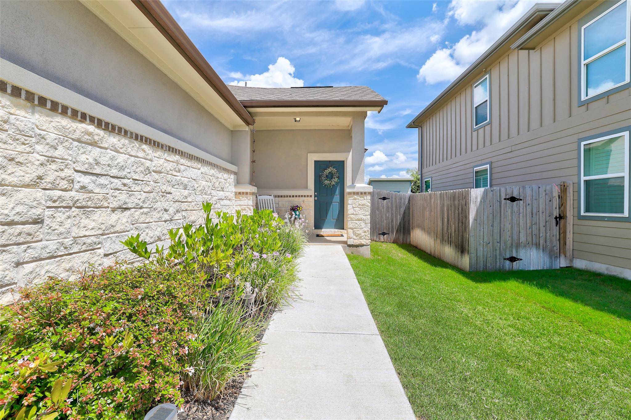 3201 College Park DR #42, Round Rock, TX 78665