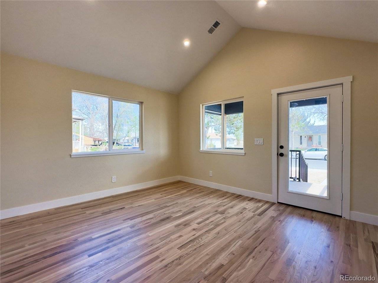 8071 Jasmine, Dupont, CO 80024