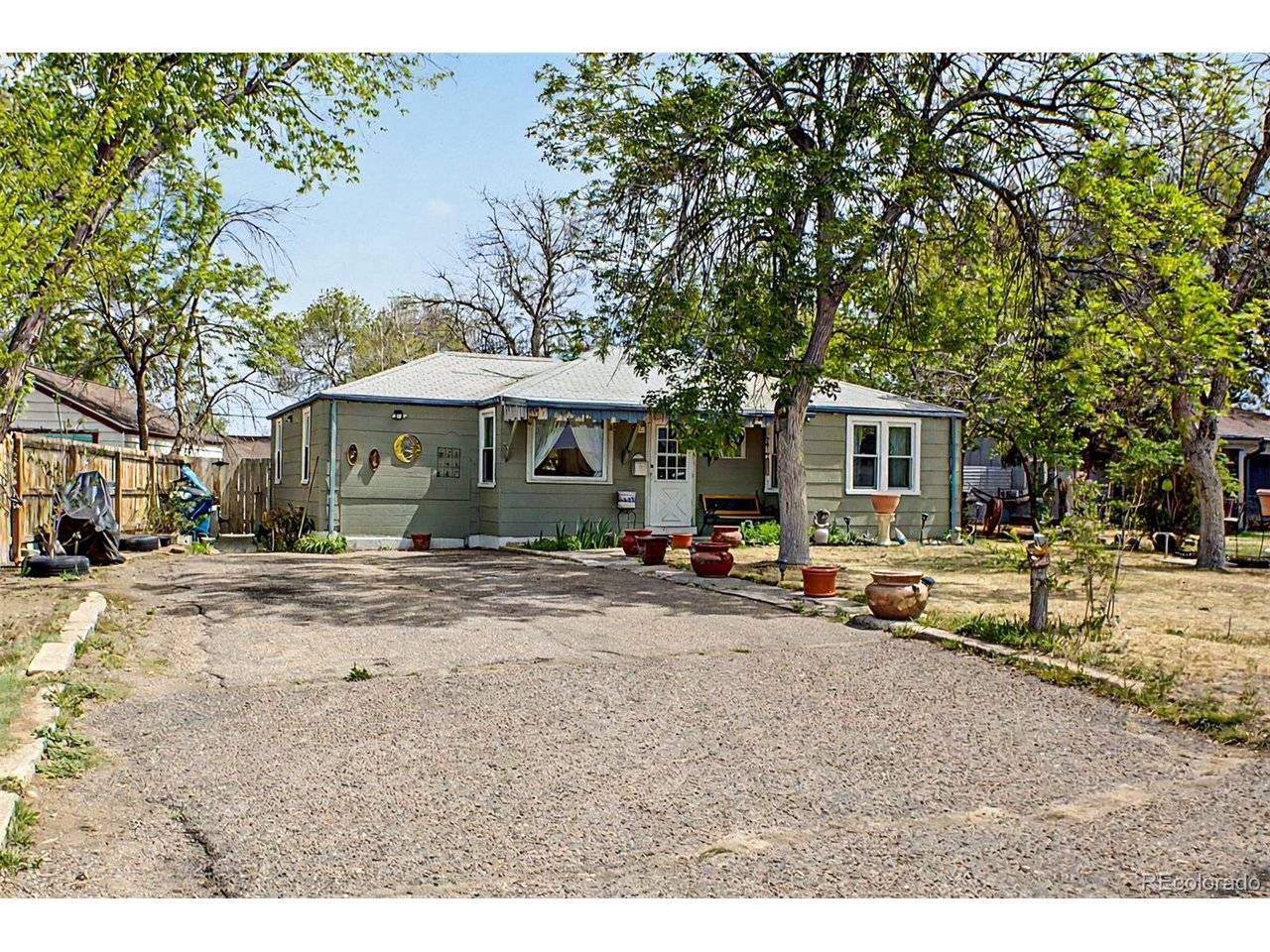 6830 Olive, Commerce City, CO 80022