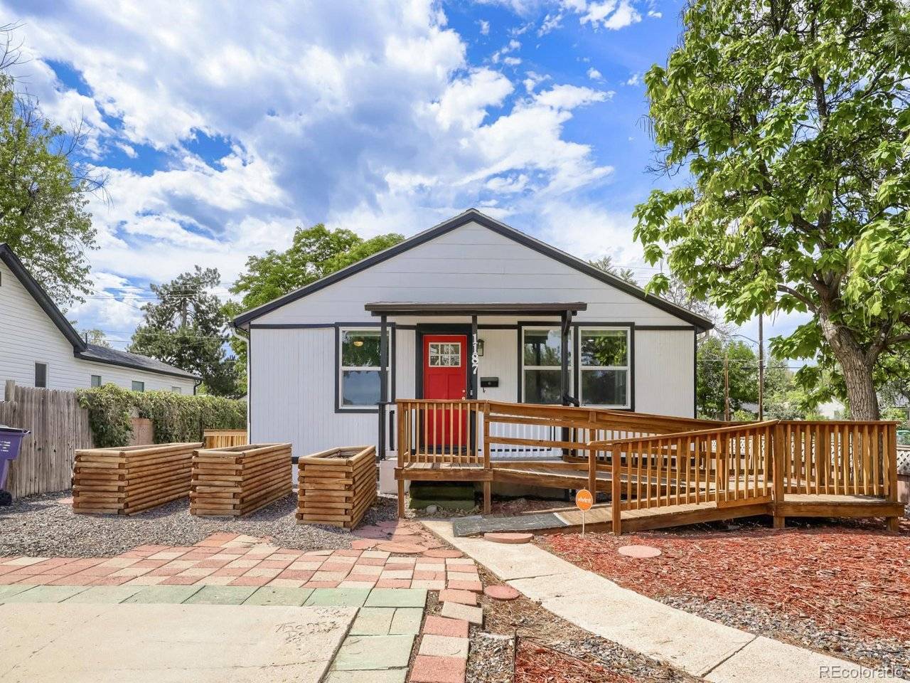 1187 Syracuse, Denver, CO 80220