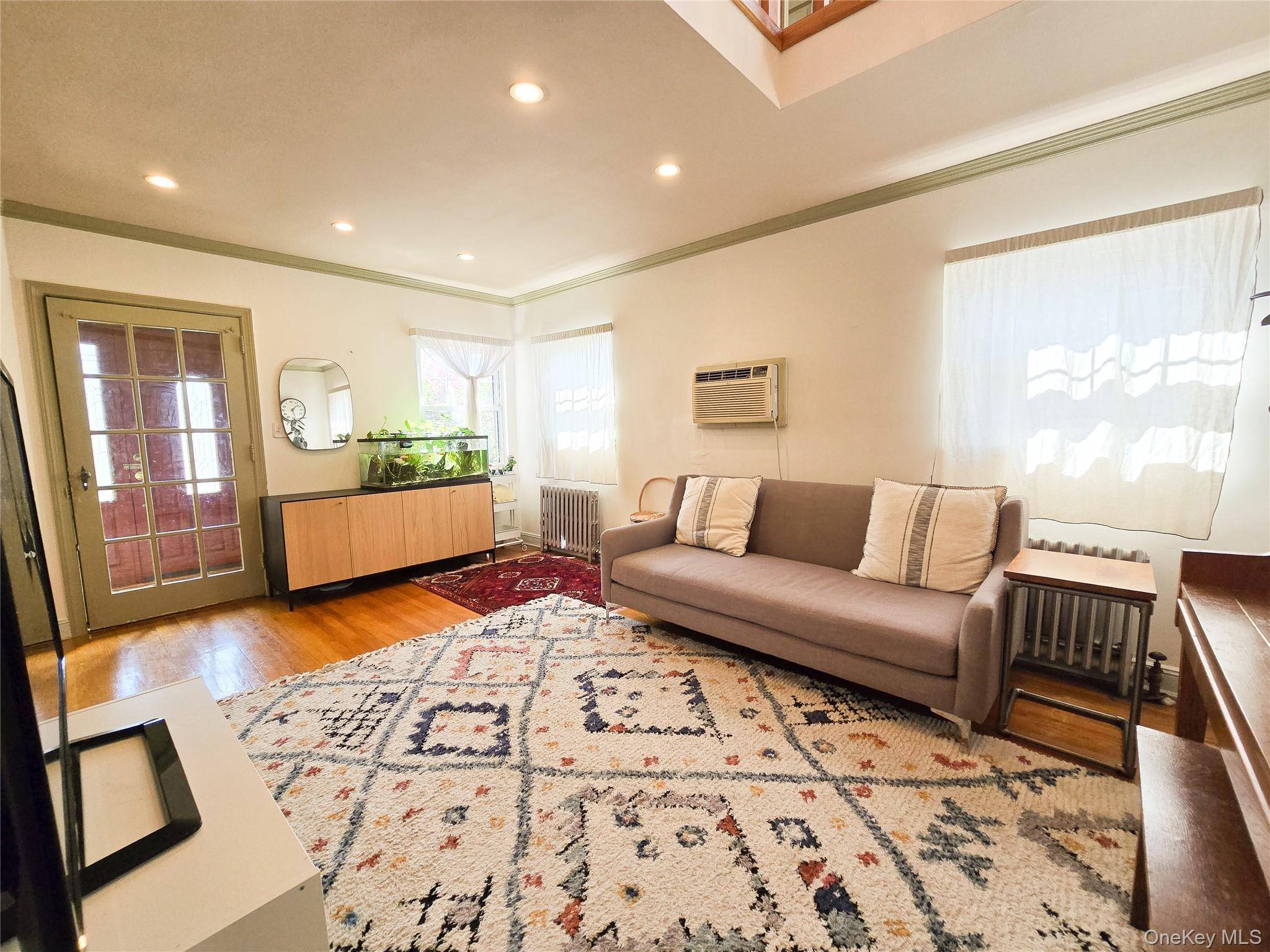 56-16 212 ST, Bayside, NY 11364