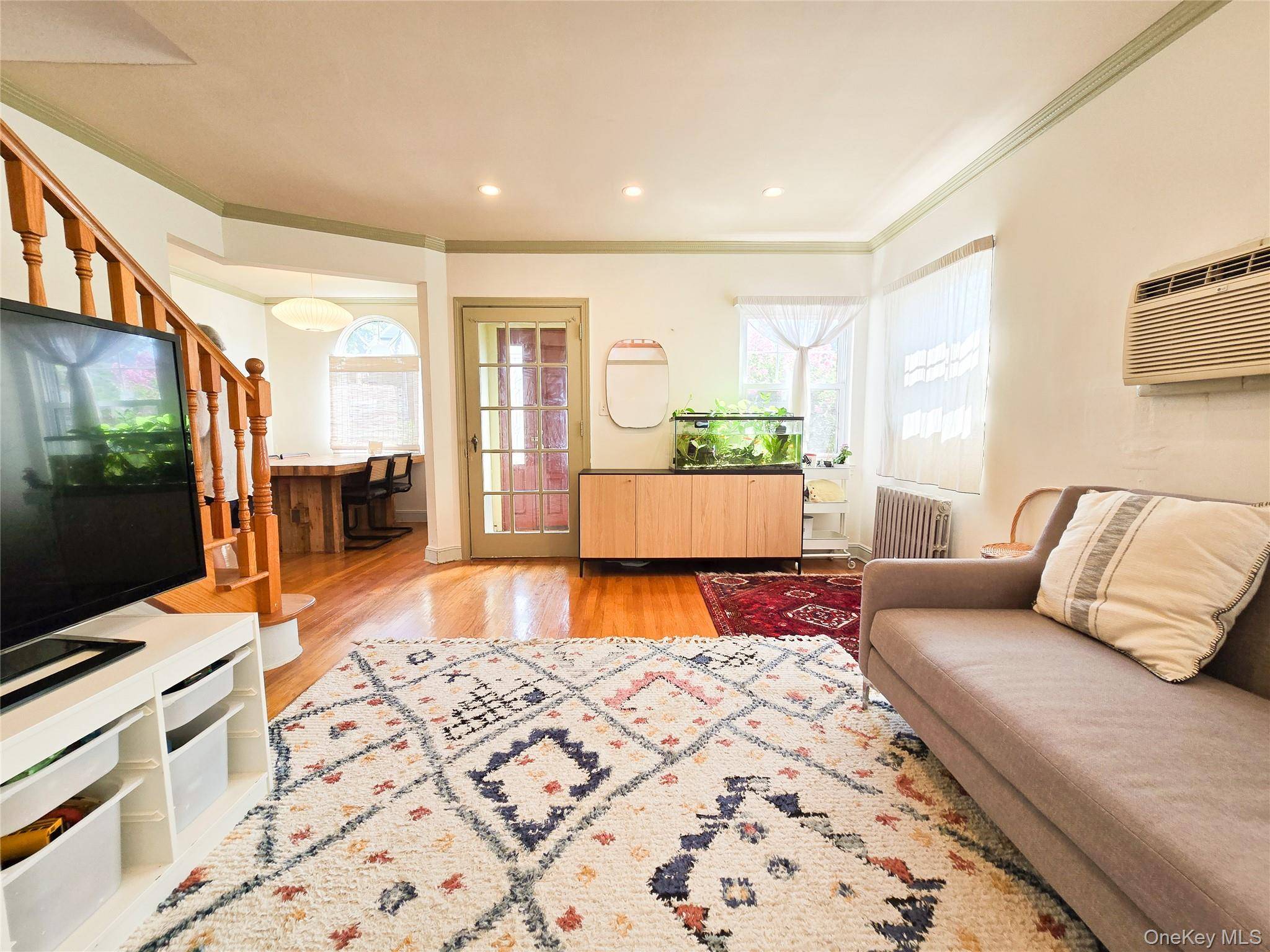 56-16 212 ST, Bayside, NY 11364
