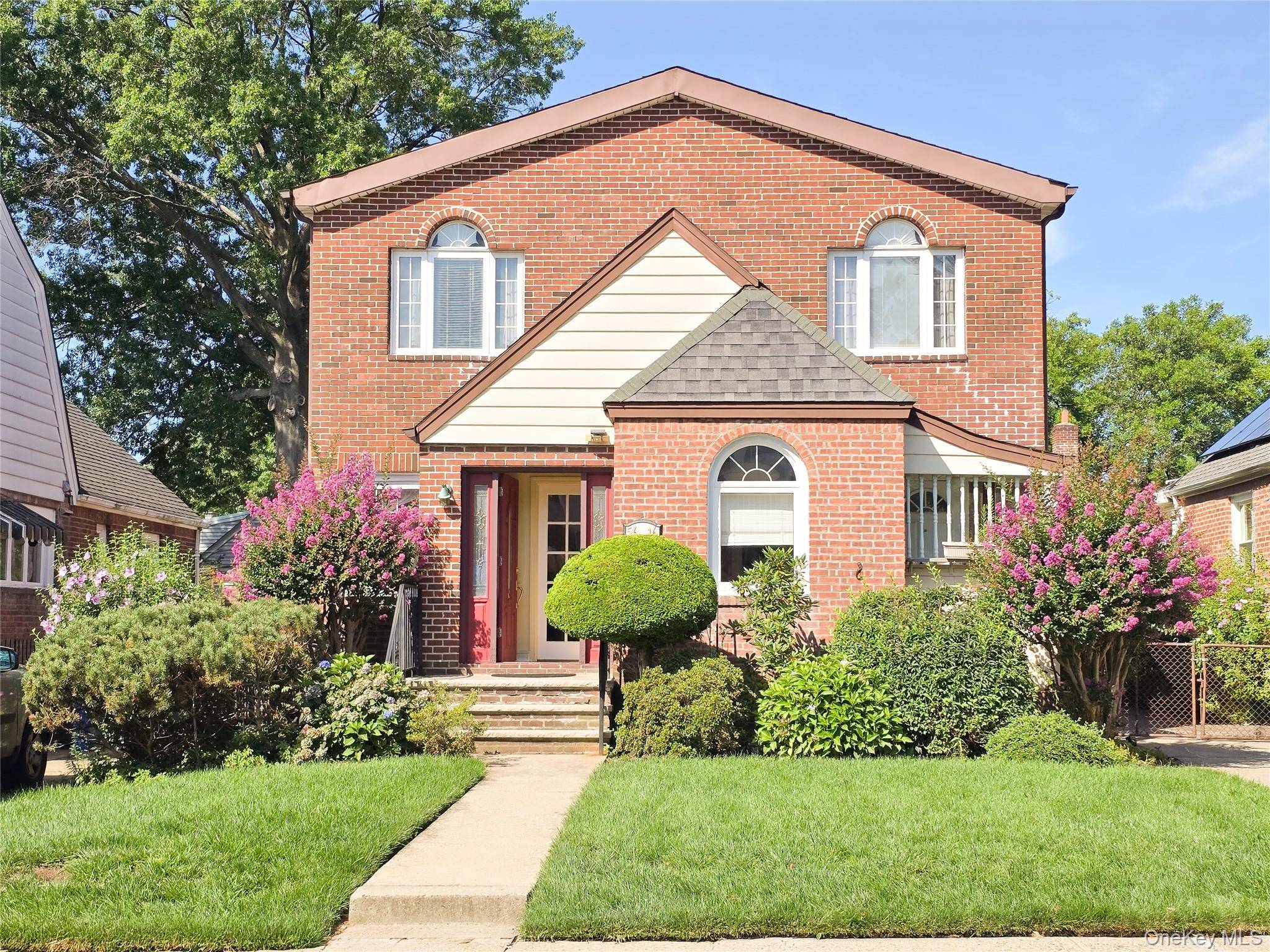 56-16 212 ST, Bayside, NY 11364