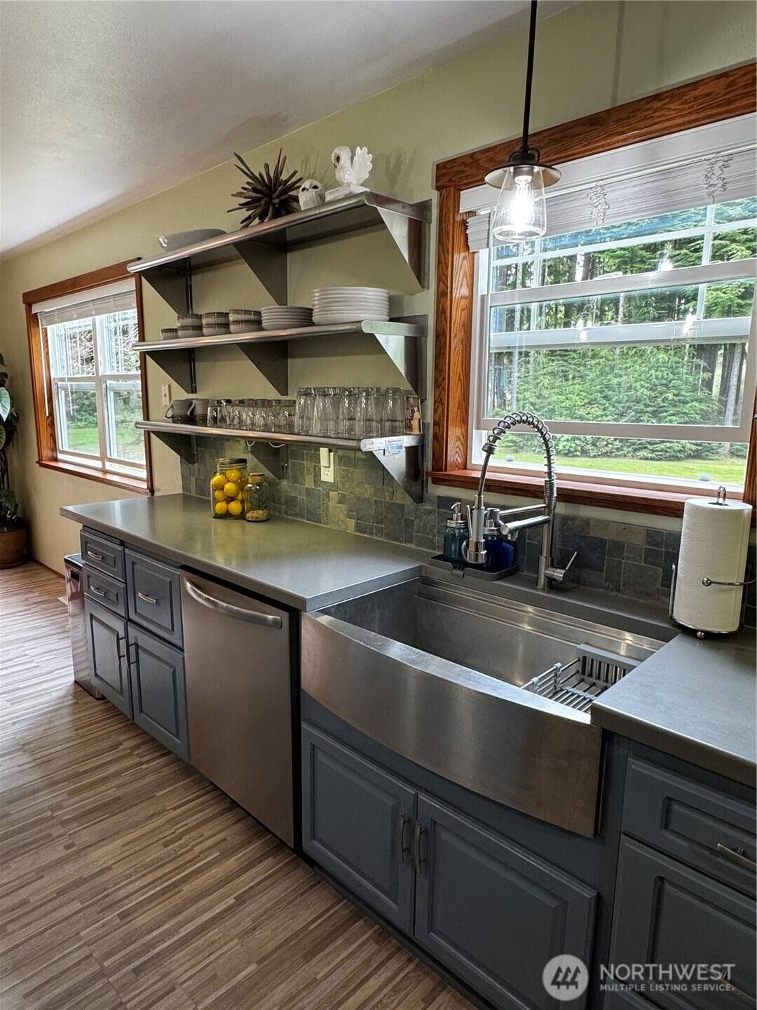 205 Three Rivers RD, Forks, WA 98331