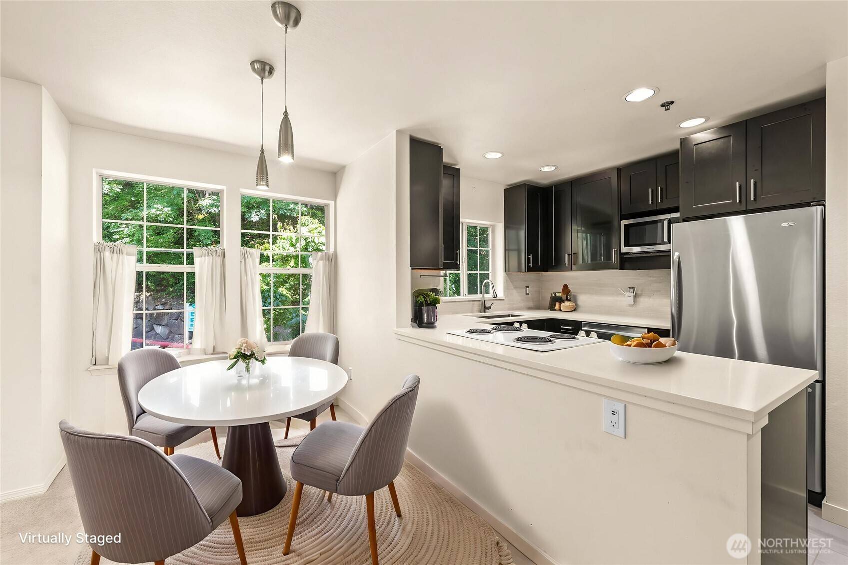 2540 118th AVE SE #202, Bellevue, WA 98005