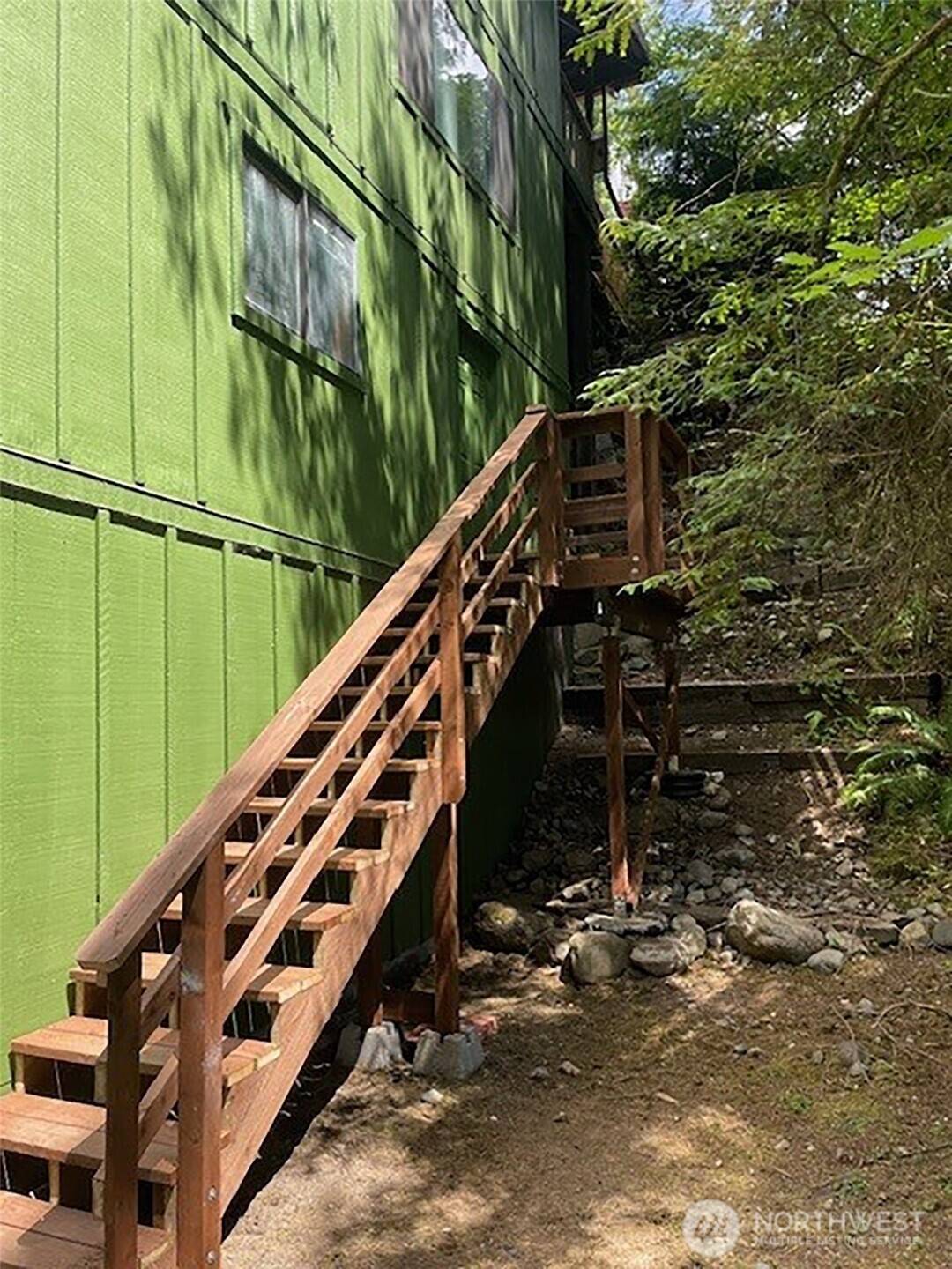 58410 State Route 410 E, Greenwater, WA 98022