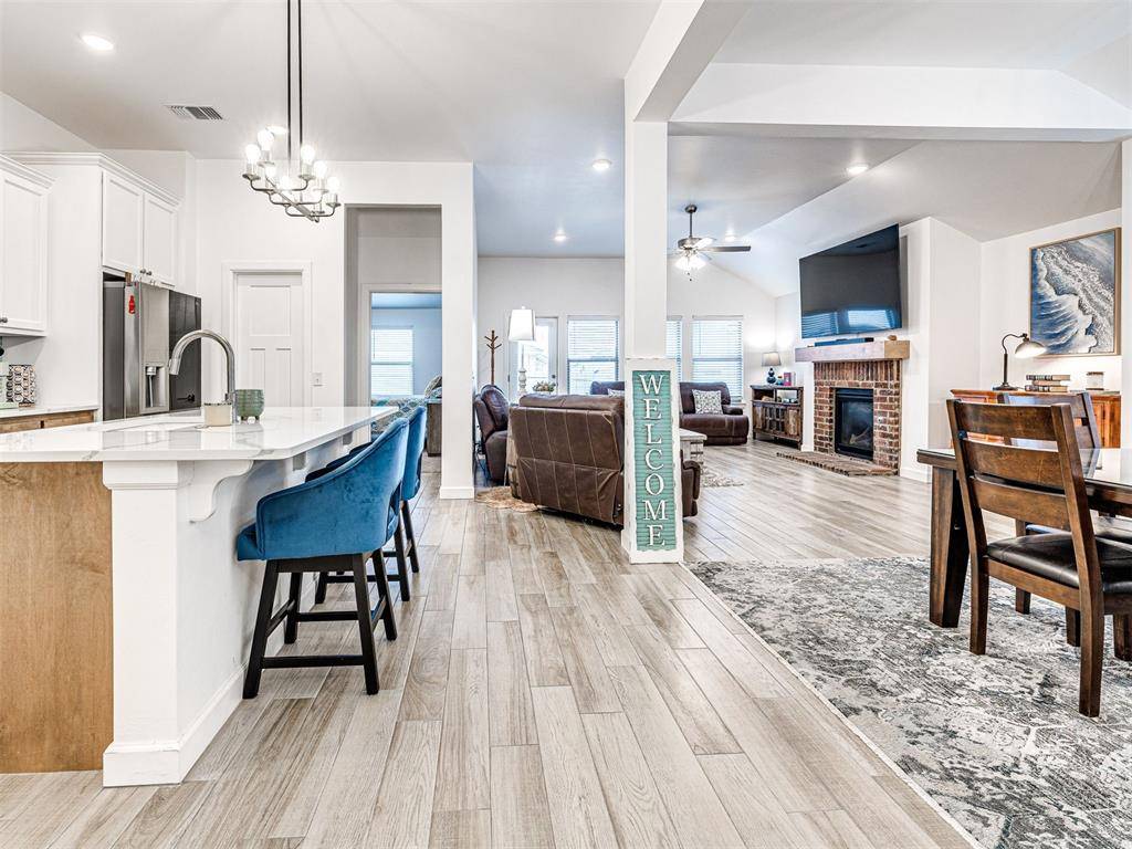 11208 NW 136th TER, Yukon, OK 73099