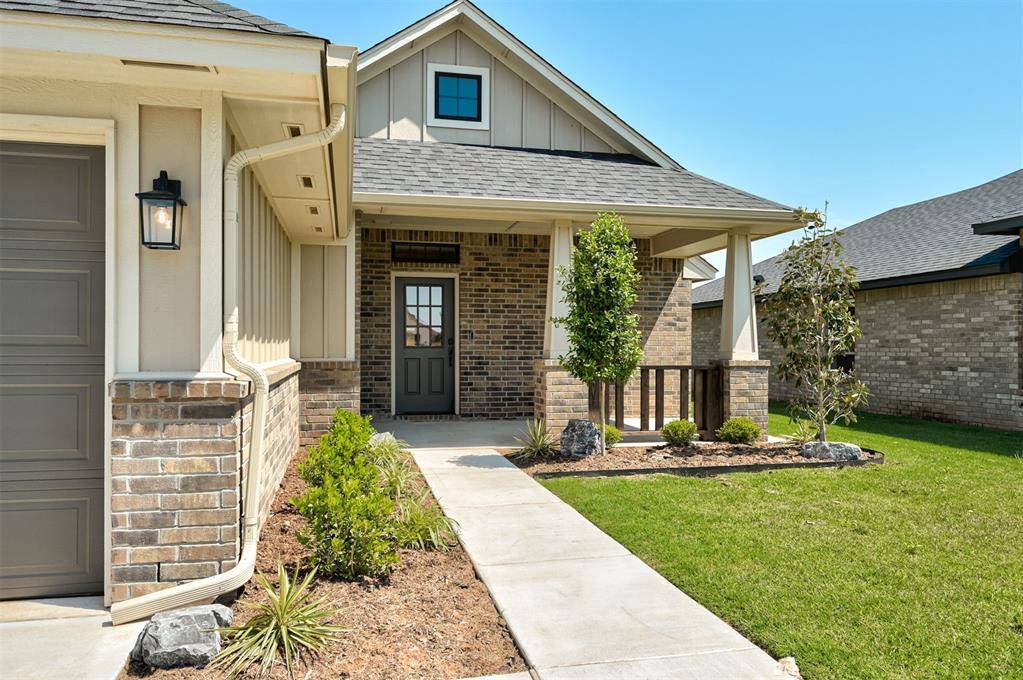 4817 Desert Willow LN, Edmond, OK 73034