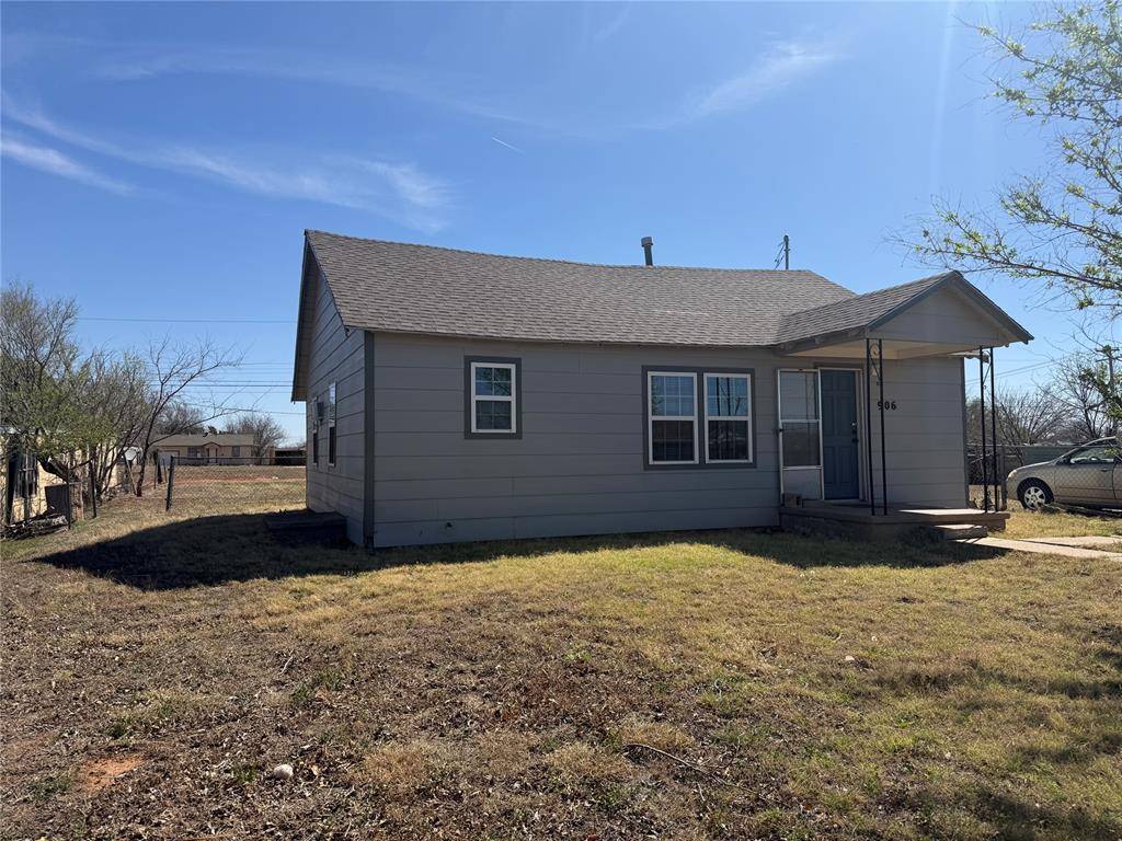 906 N Jackson ST, Altus, OK 73521