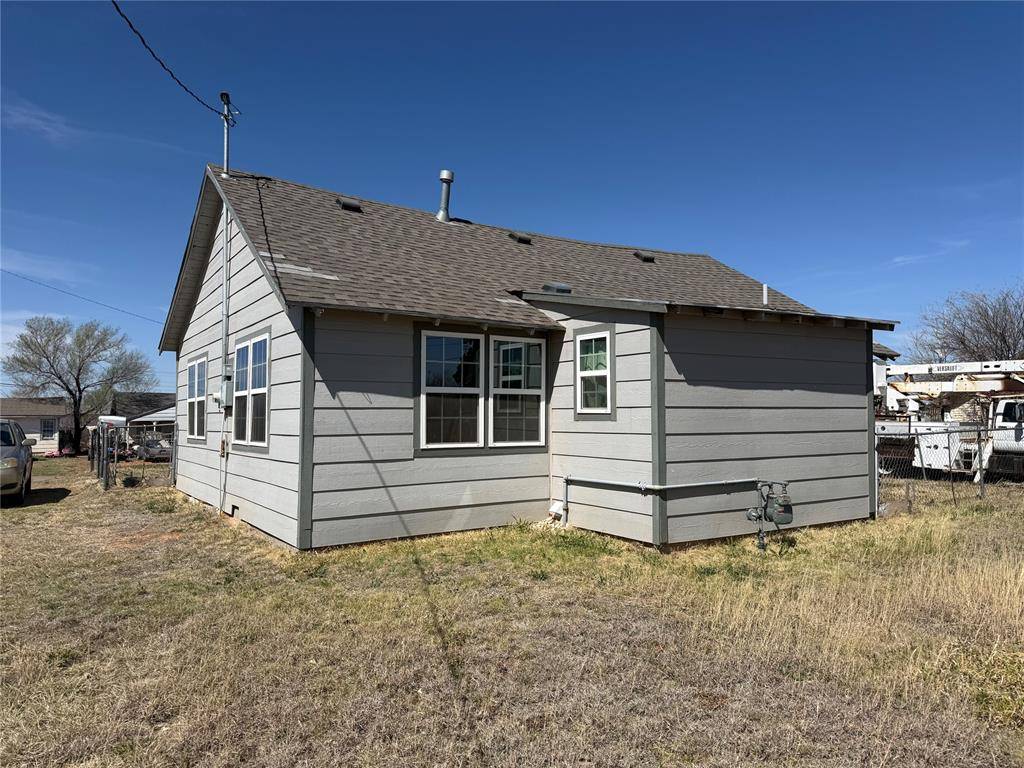 906 N Jackson ST, Altus, OK 73521