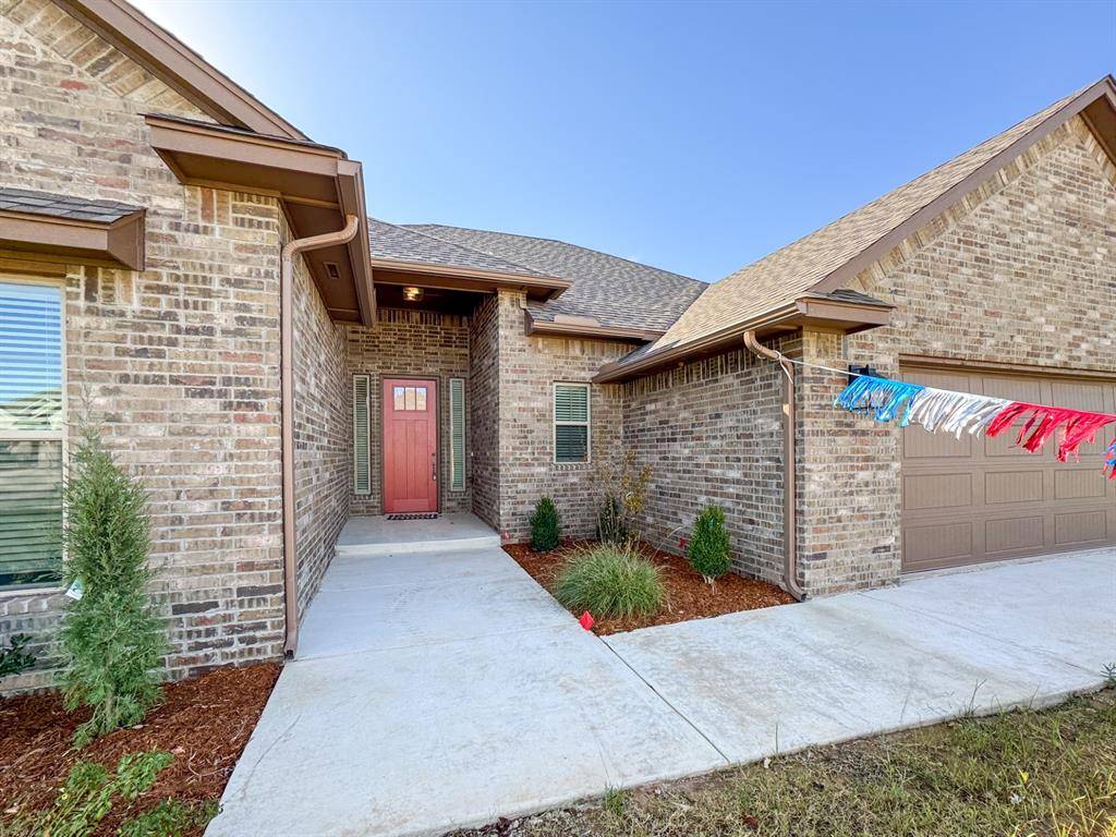 2904 Summit Hollow CIR, Norman, OK 73071