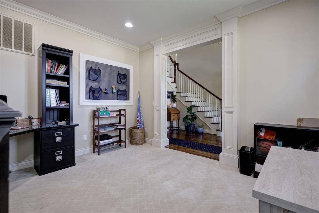 1100 Wild Plum LN, Edmond, OK 73025