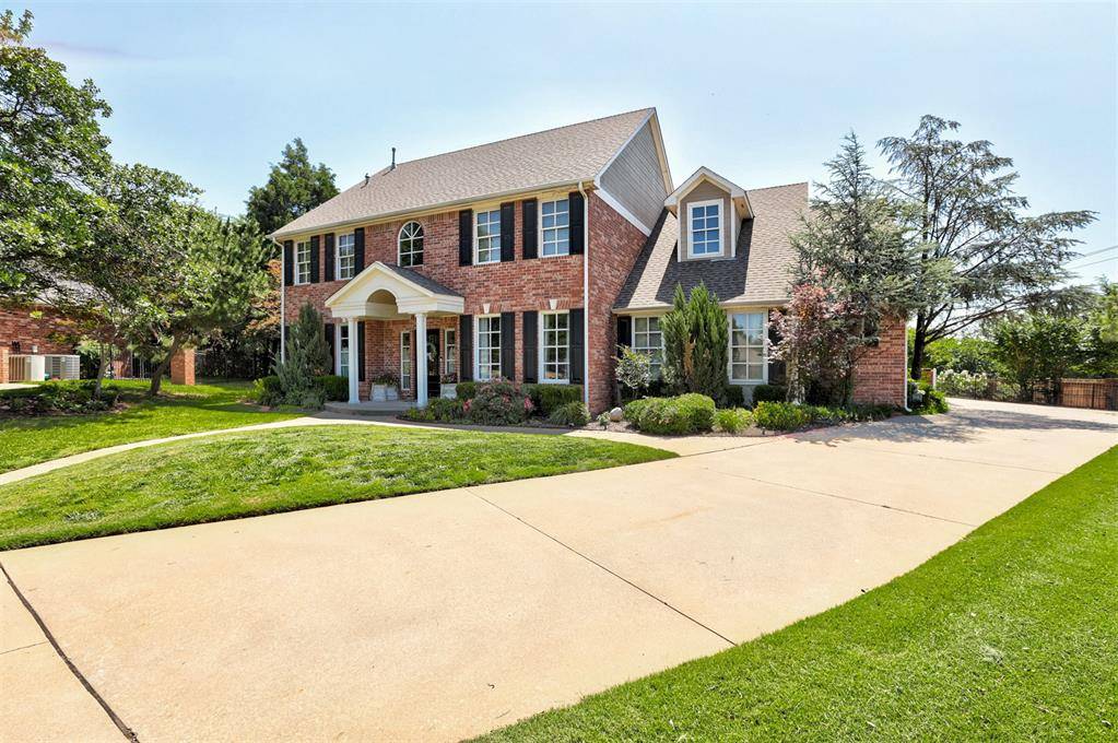 1100 Wild Plum LN, Edmond, OK 73025