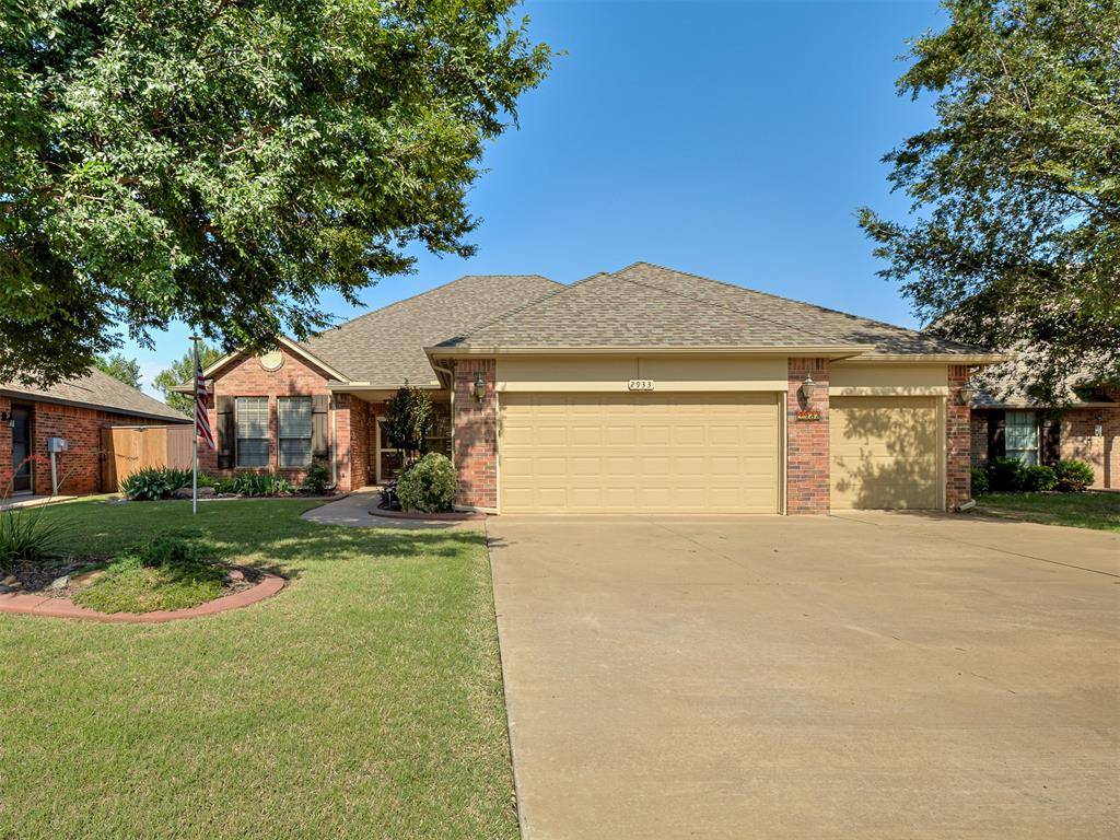 2933 Firewheel RD, Edmond, OK 73013