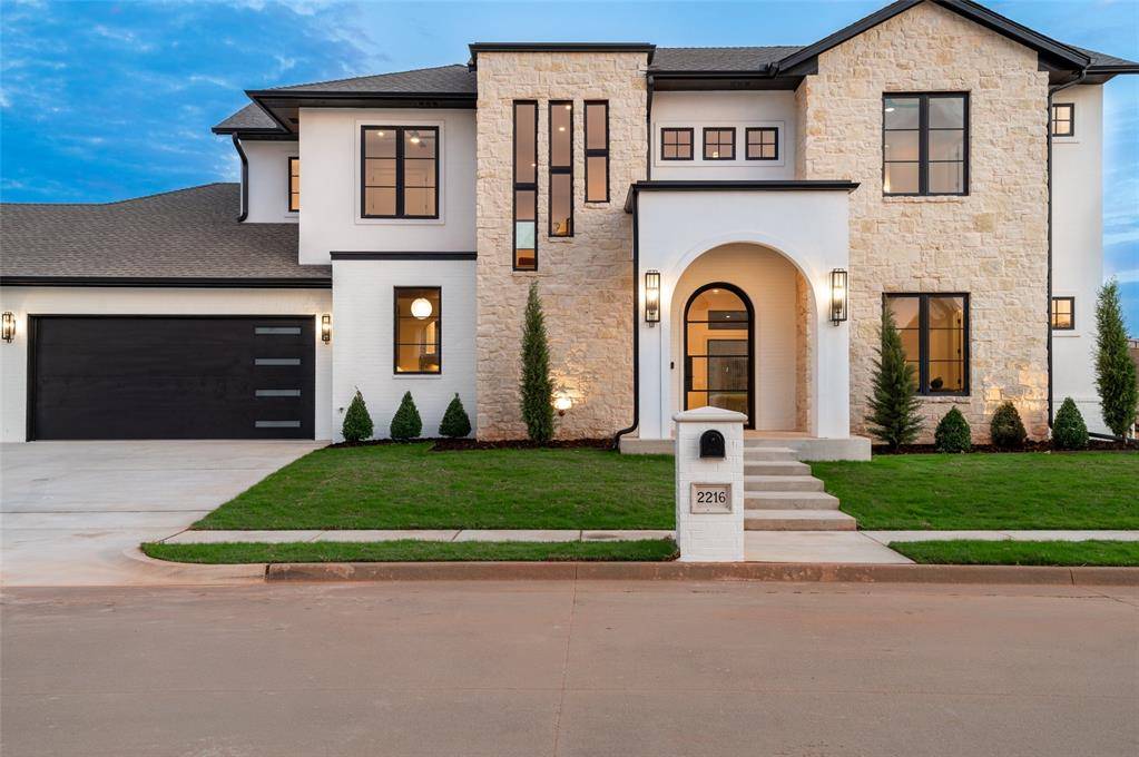 2216 Stone Mill CT, Yukon, OK 73099