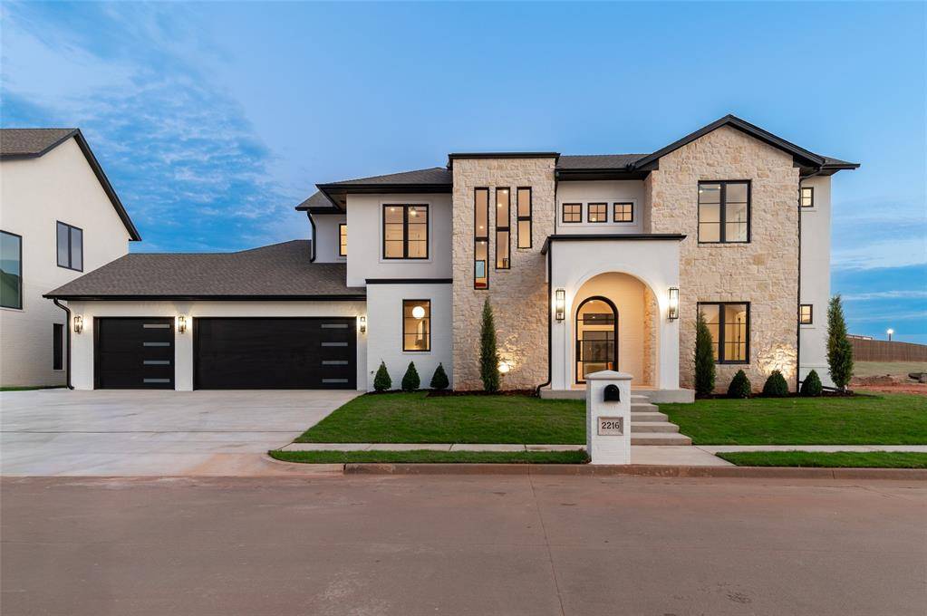2216 Stone Mill CT, Yukon, OK 73099