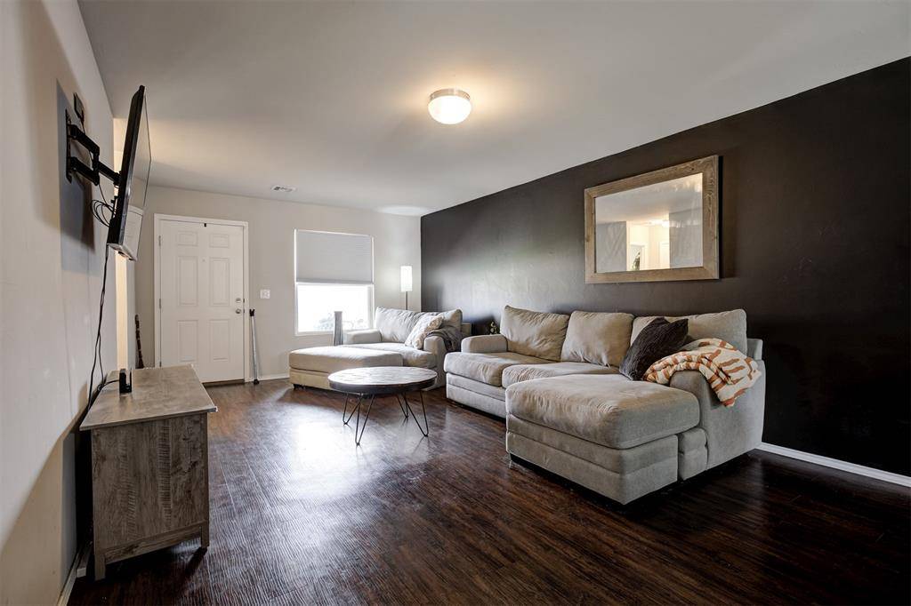 21186 Winding Brook, Harrah, OK 73045