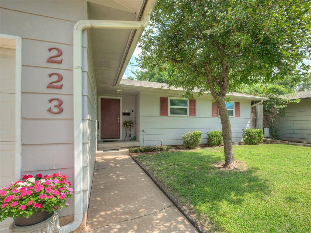 223 W 5th ST, Edmond, OK 73003
