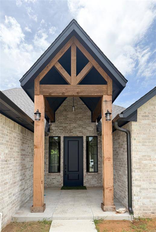 10036 Primrose LN, Midwest City, OK 73130