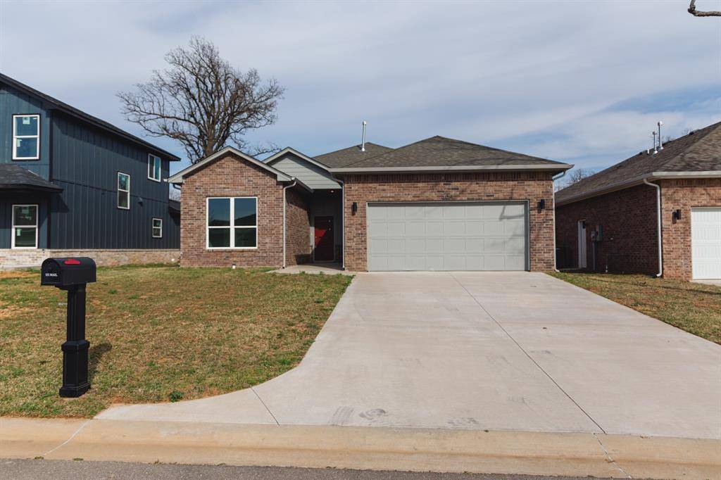 504 Remington AVE, Jones, OK 73049