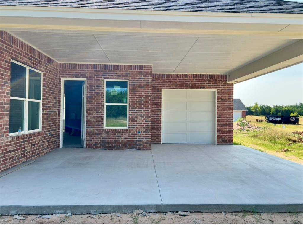 4533 Red Bird RD, Shawnee, OK 74804