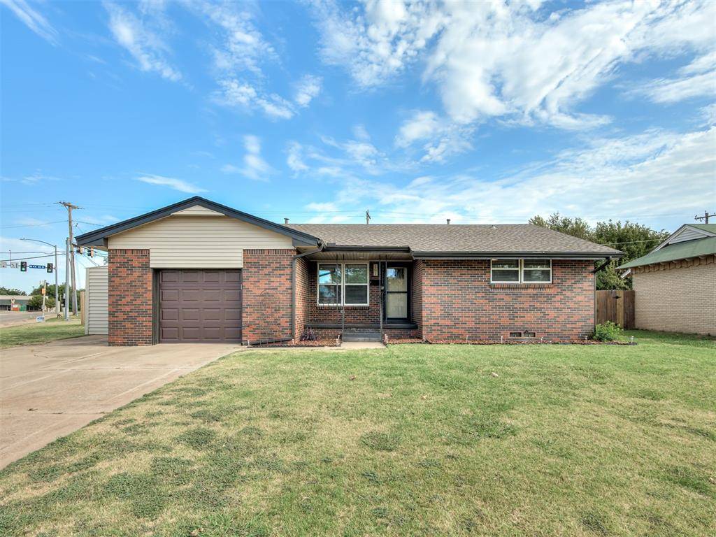 101 NE 5th ST, Moore, OK 73160