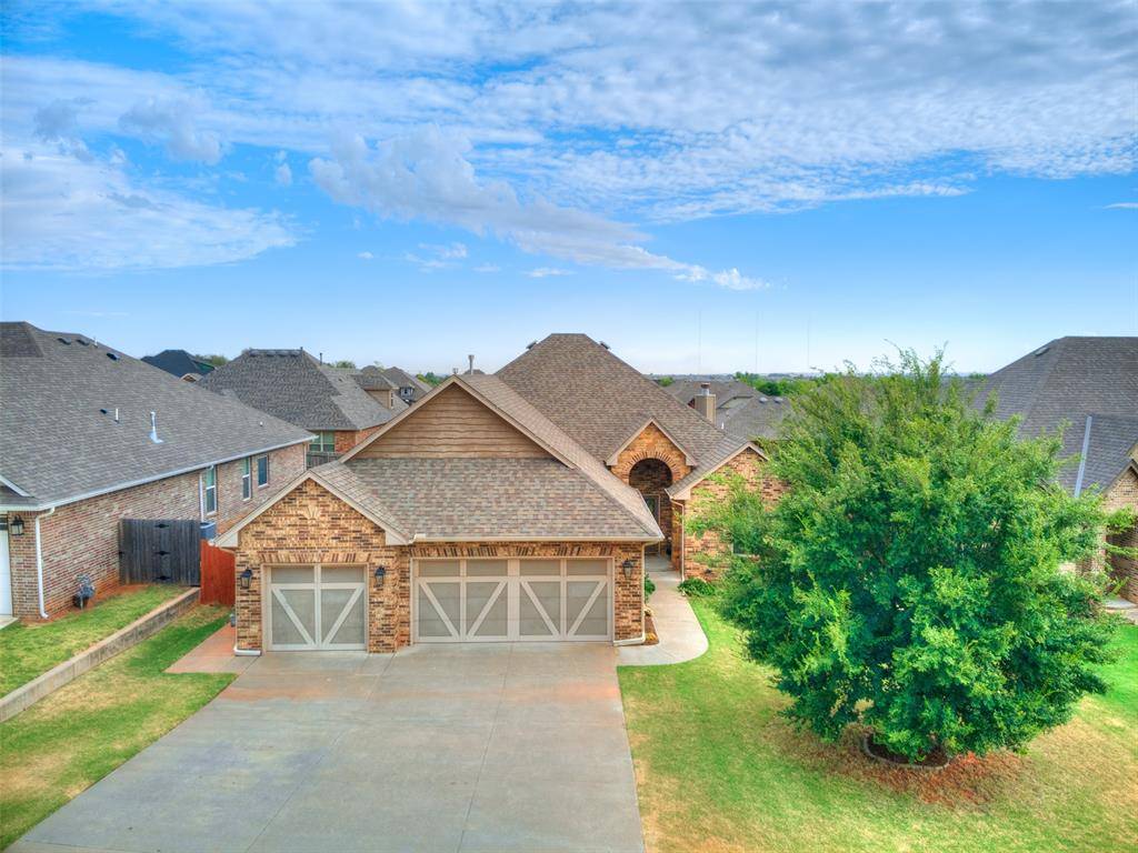 2251 E Kellan Court TER, Mustang, OK 73064