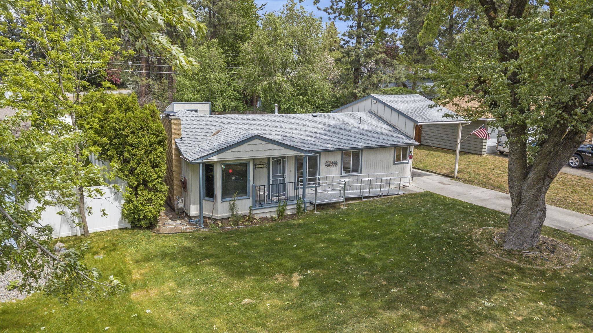 10907 E 17TH St, Spokane, WA 99206