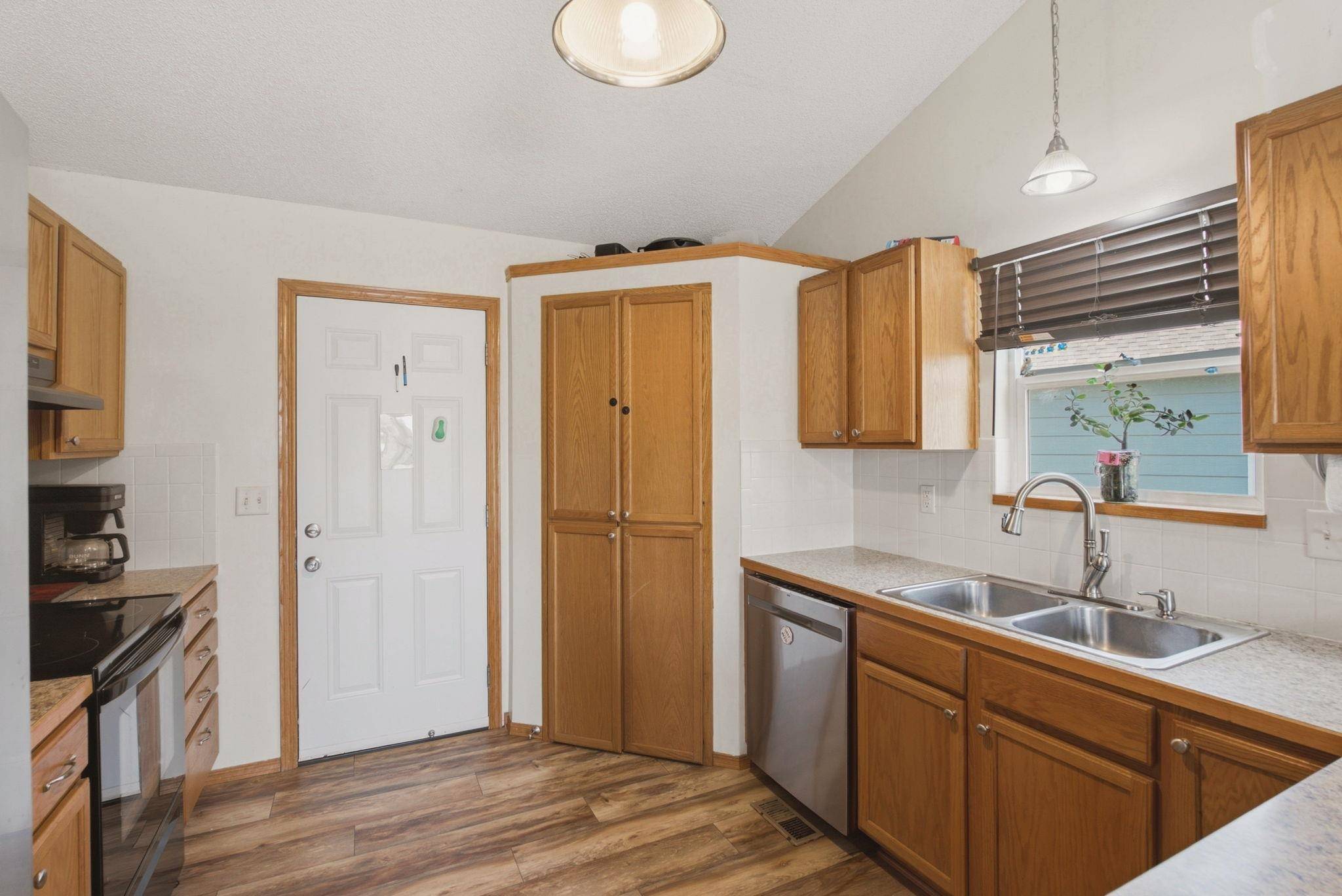 2261 S Upland Hills St, Wichita, KS 67235