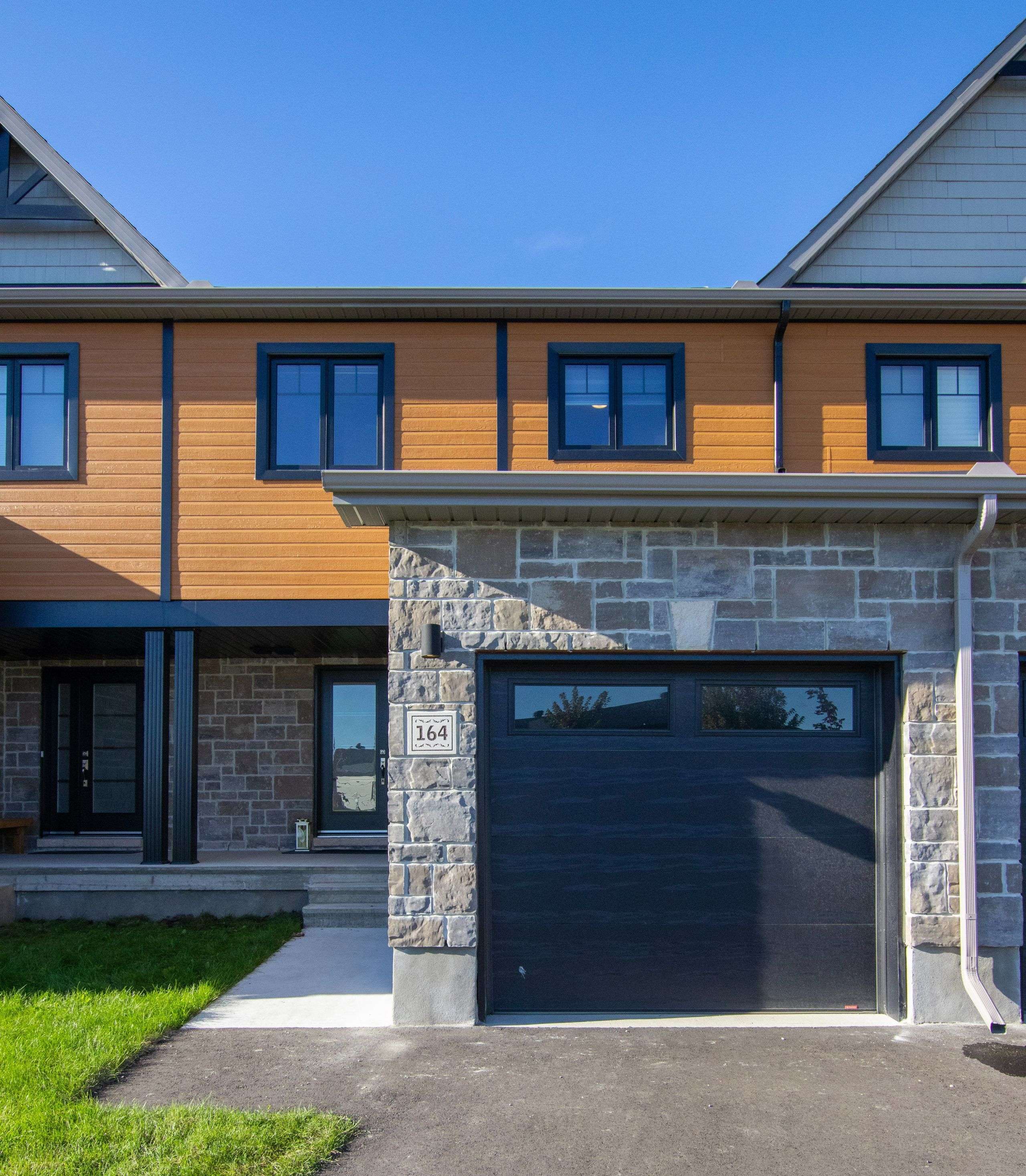 164 St-Malo PL, Russell, ON K0A 1W0