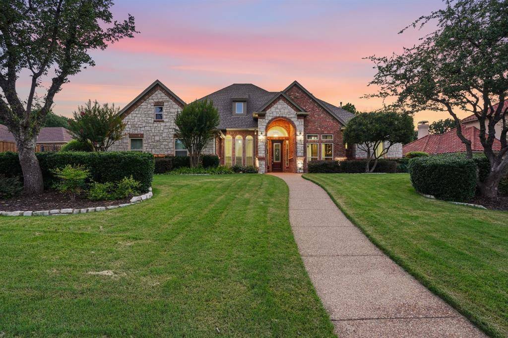 1016 Meandering Woods Drive, Keller, TX 76248
