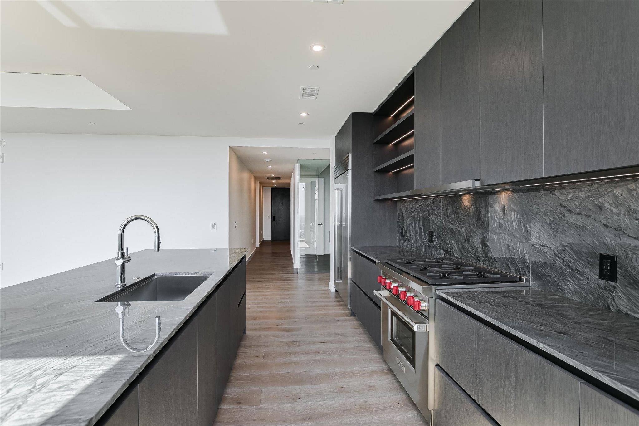 610 Davis ST #3801, Austin, TX 78701