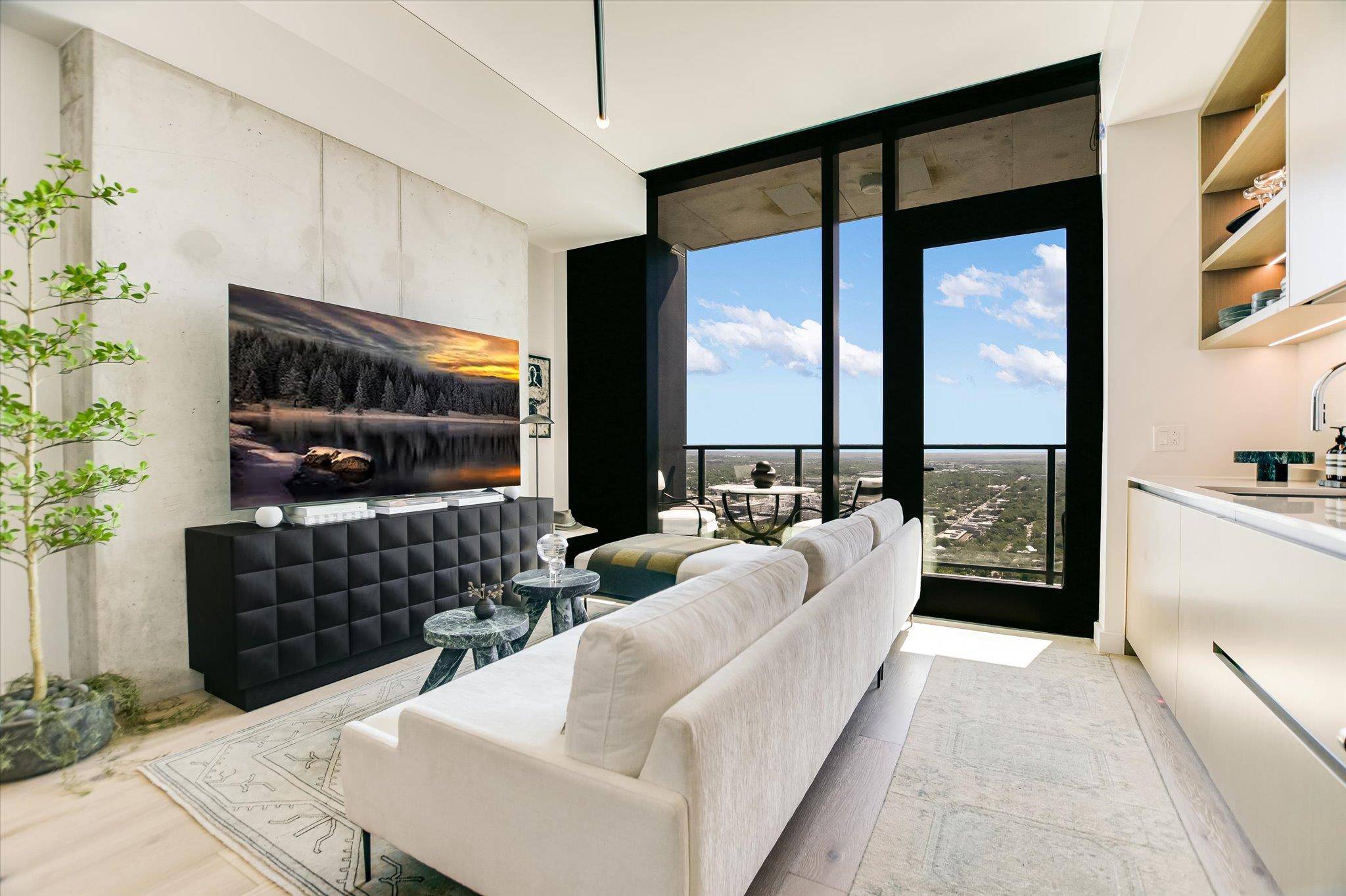610 Davis ST #2607, Austin, TX 78701