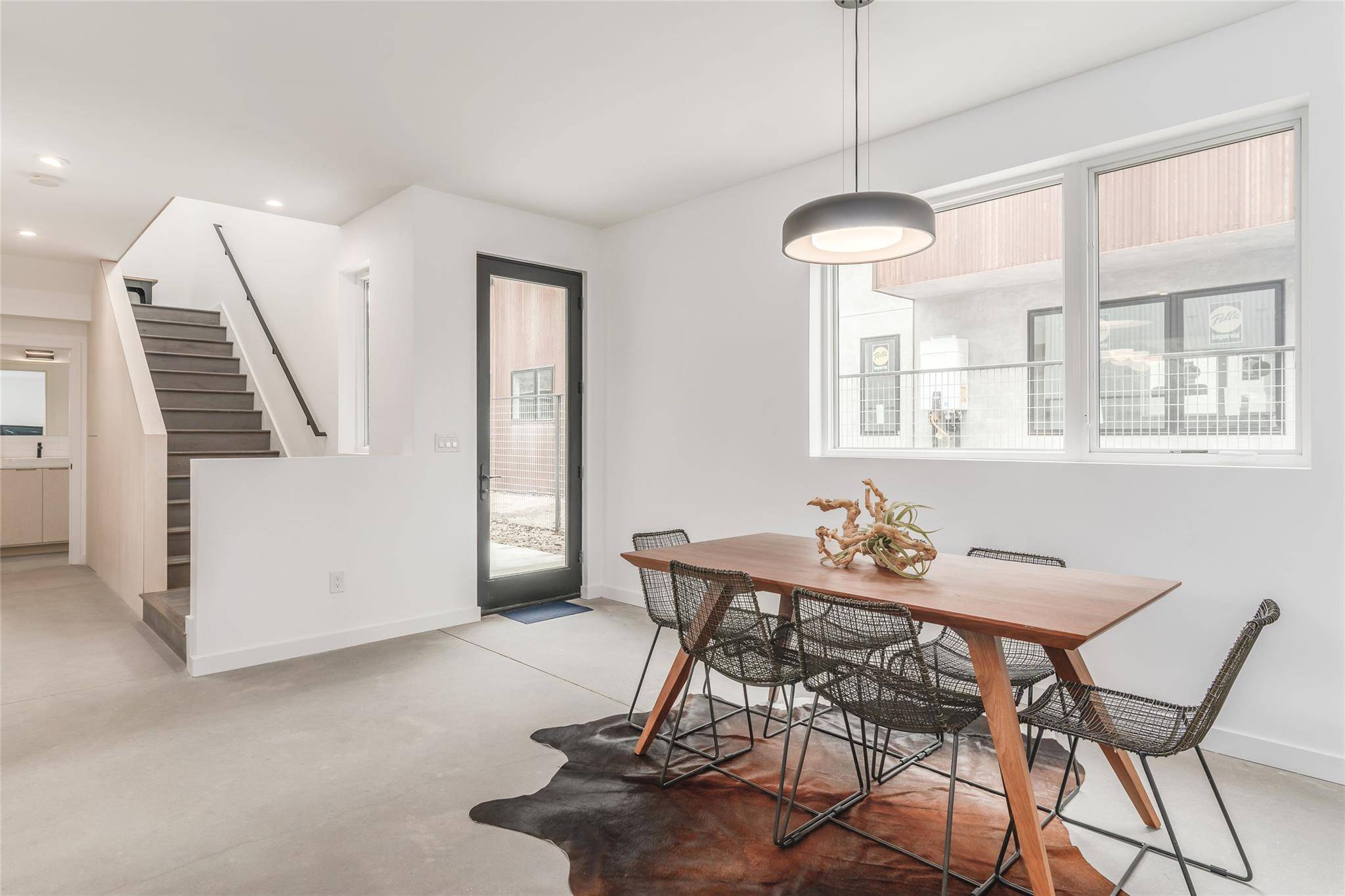 913 Tillery ST #B, Austin, TX 78702