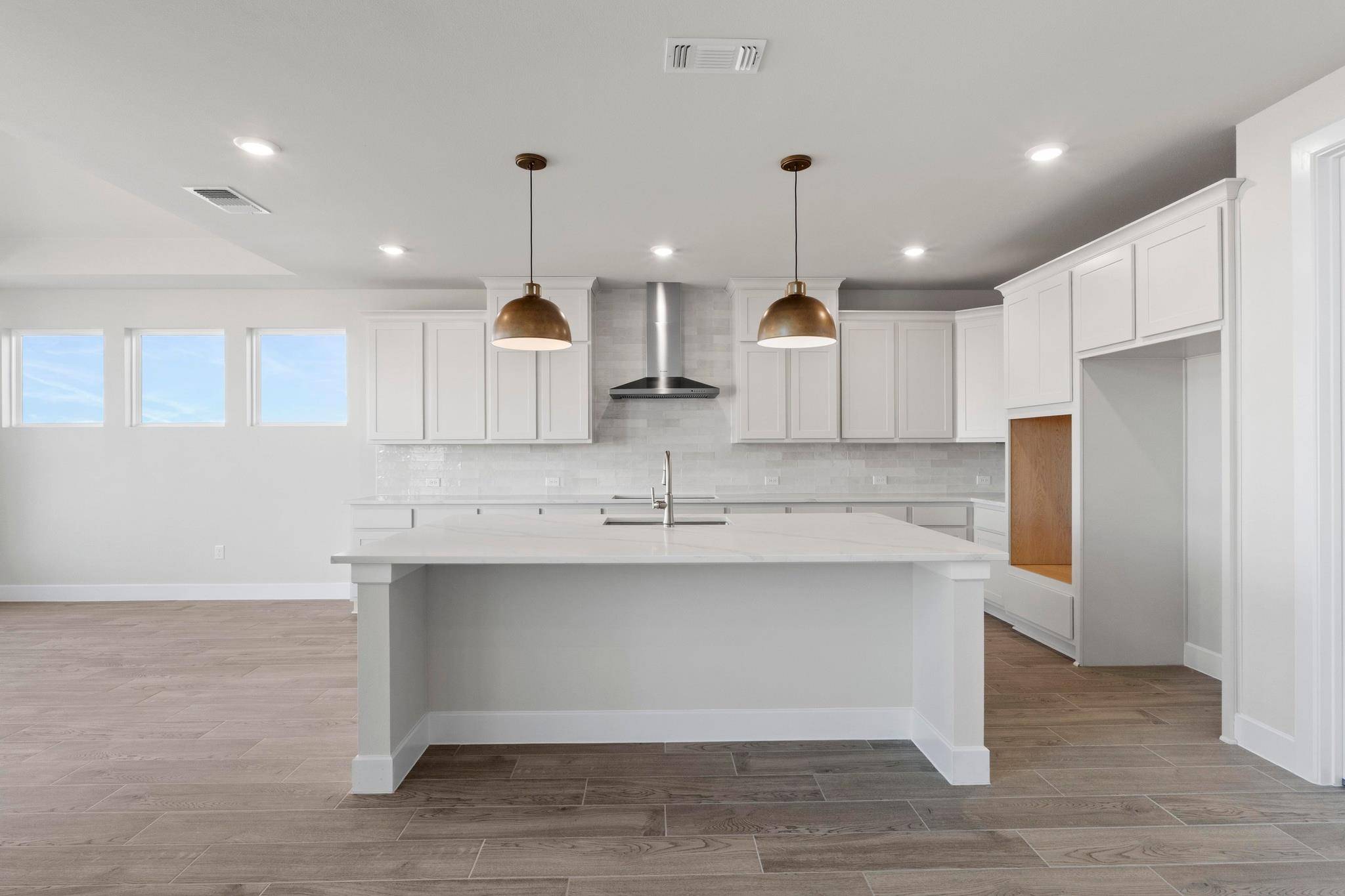 237 Sheepdog DR, Liberty Hill, TX 78642