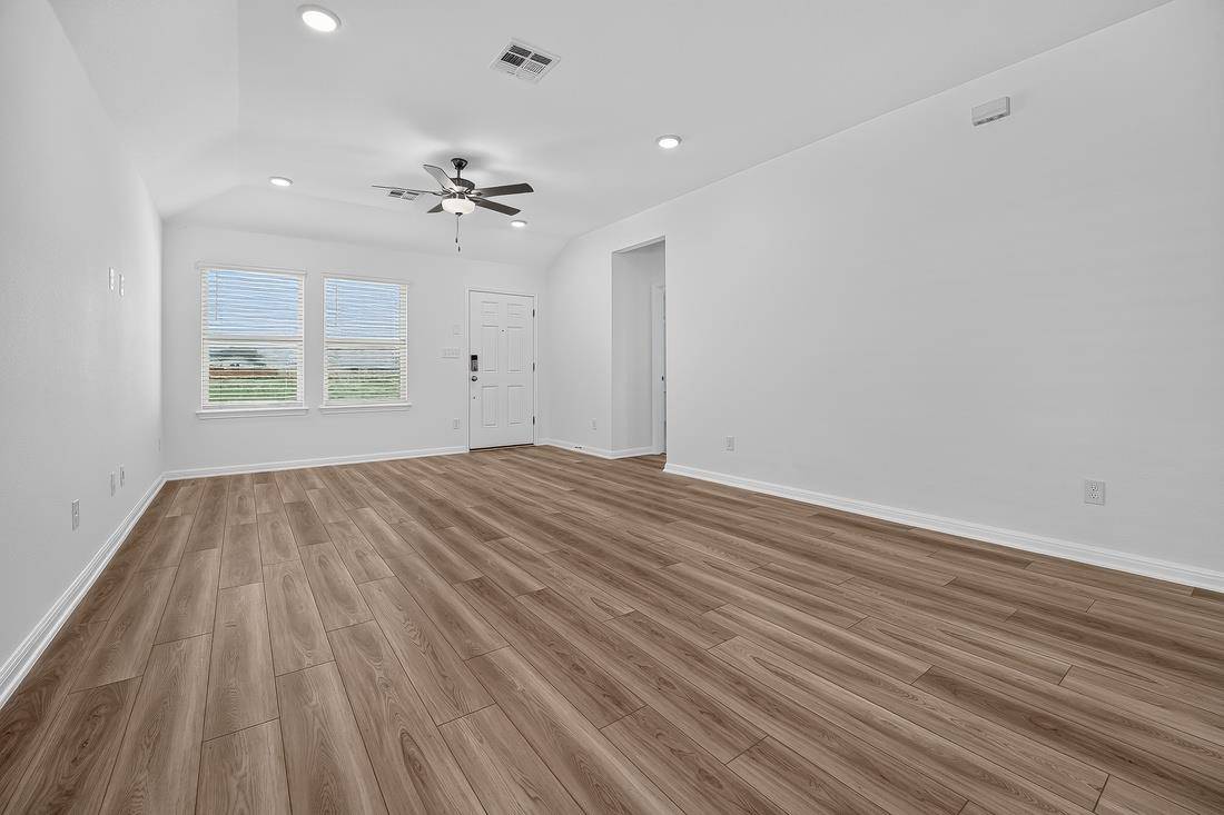 126 Christy ST, Hutto, TX 78634