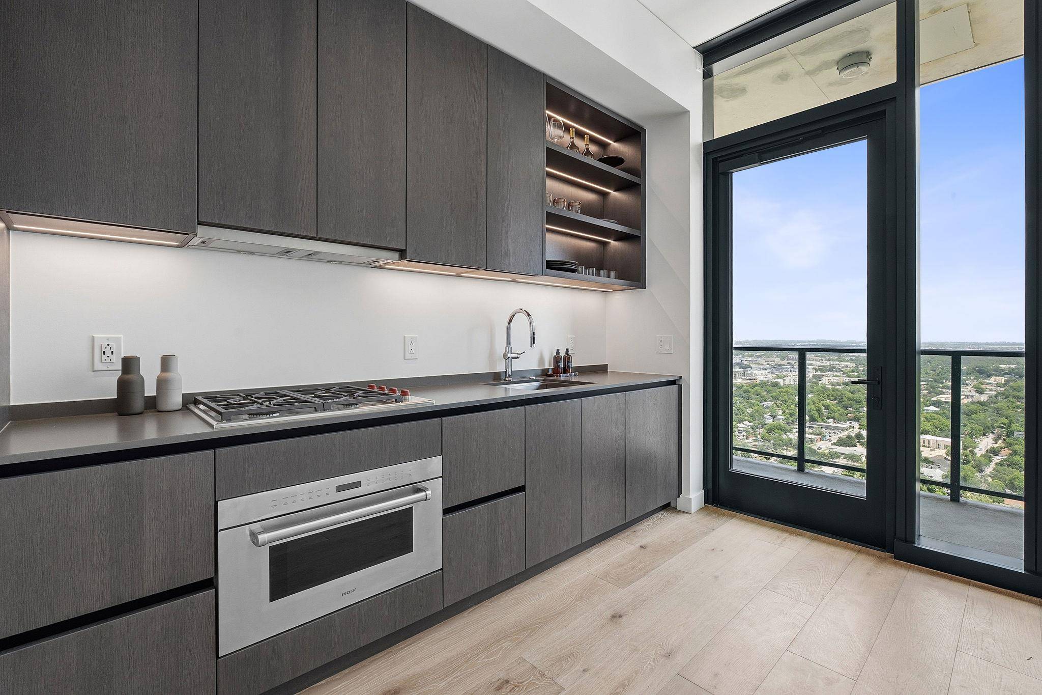 610 Davis ST #3001, Austin, TX 78701