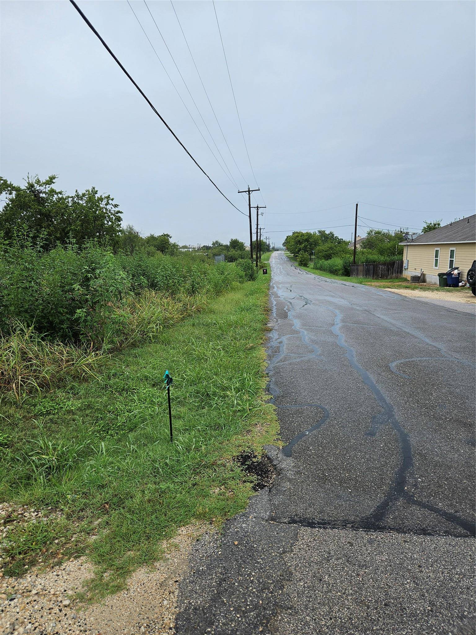 1051 N 1st St N 1st ST, Jarrell, TX 76537