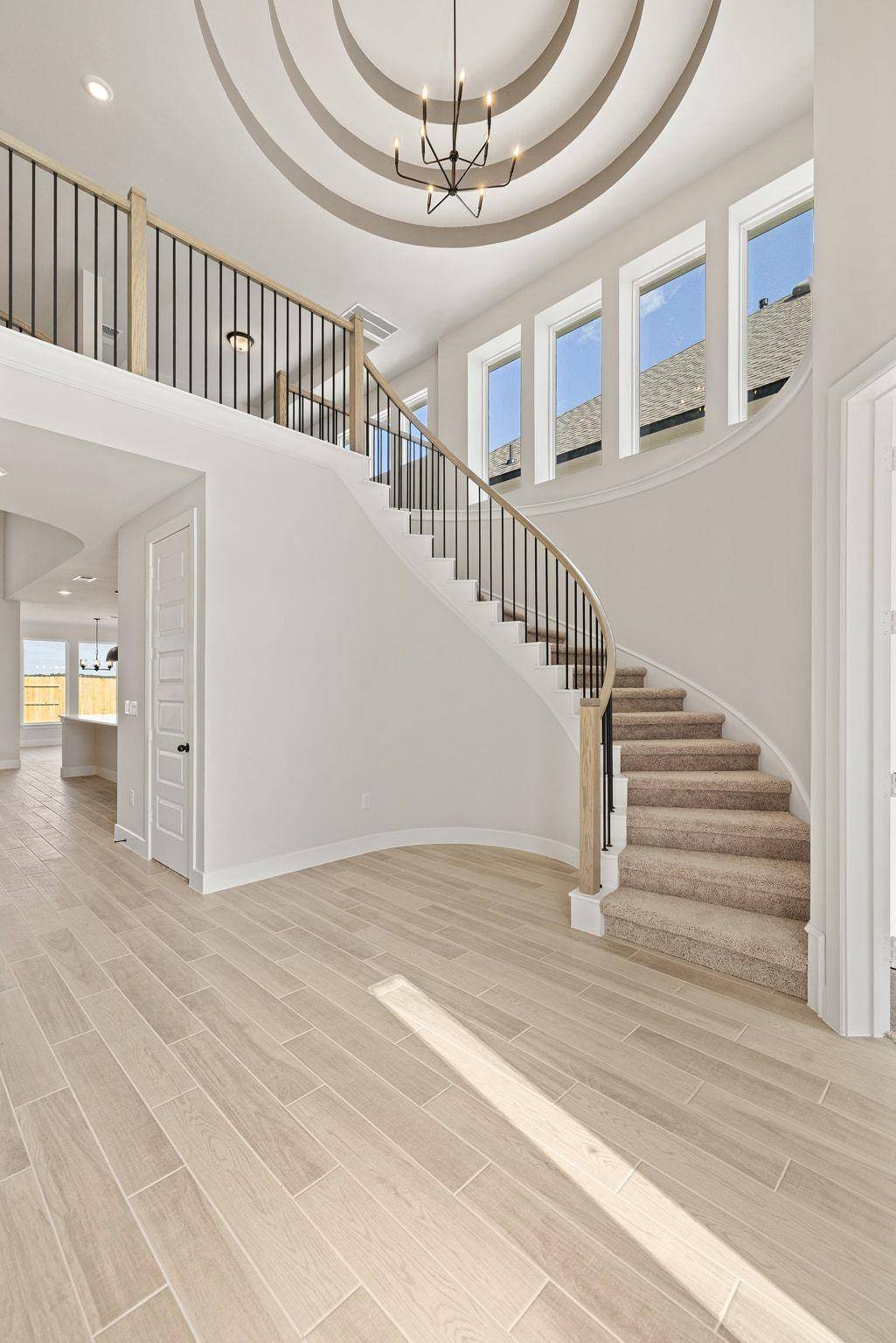 213 Horsemint LN, Georgetown, TX 78633