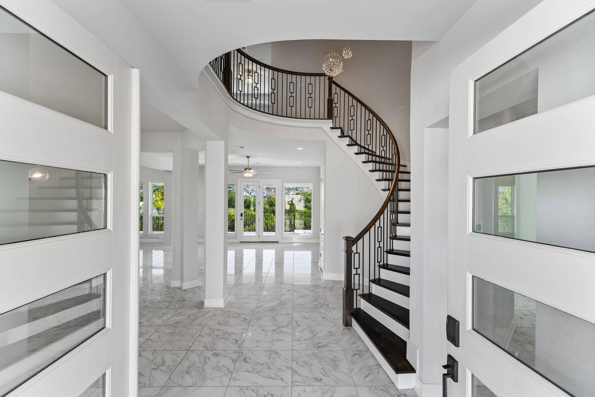 2132 Novara TRL, Leander, TX 78641