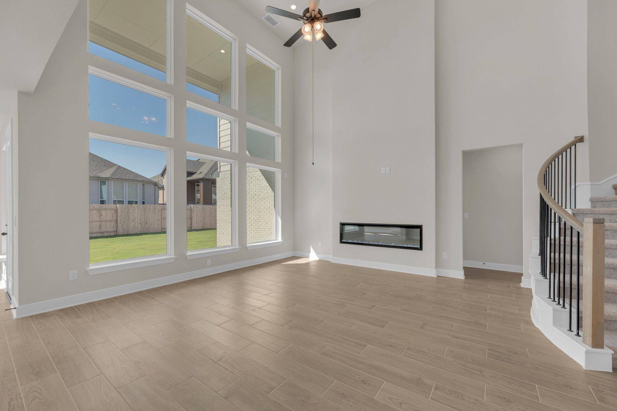 916 Rock Daisy TRL, Hutto, TX 78634