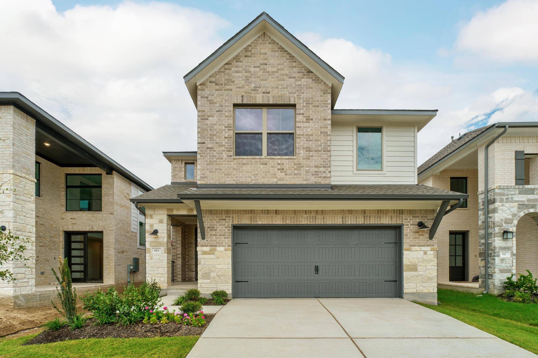 613 Buckaroo DR, Georgetown, TX 78633