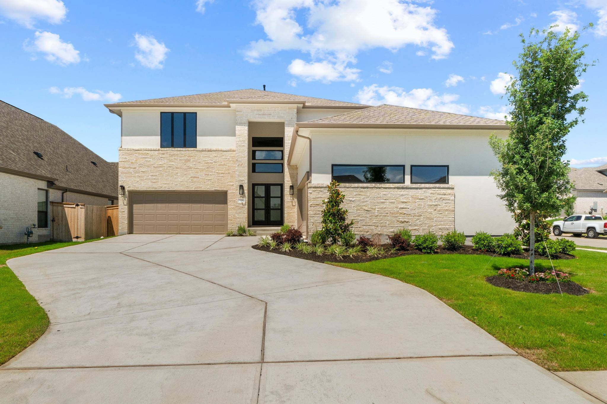 129 Meadow Beauty LN, Georgetown, TX 78633
