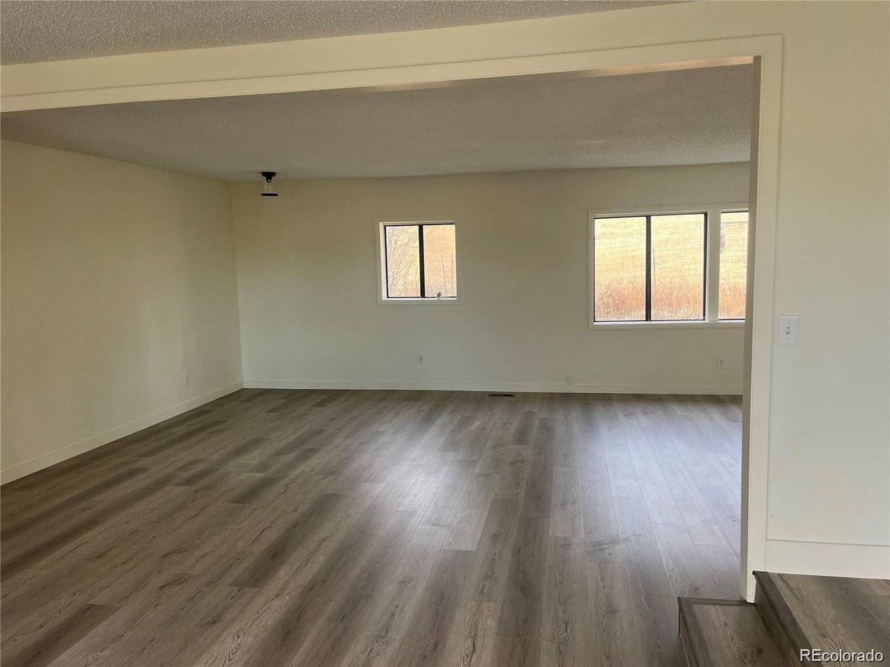 24395 Main, Elbert, CO 80106