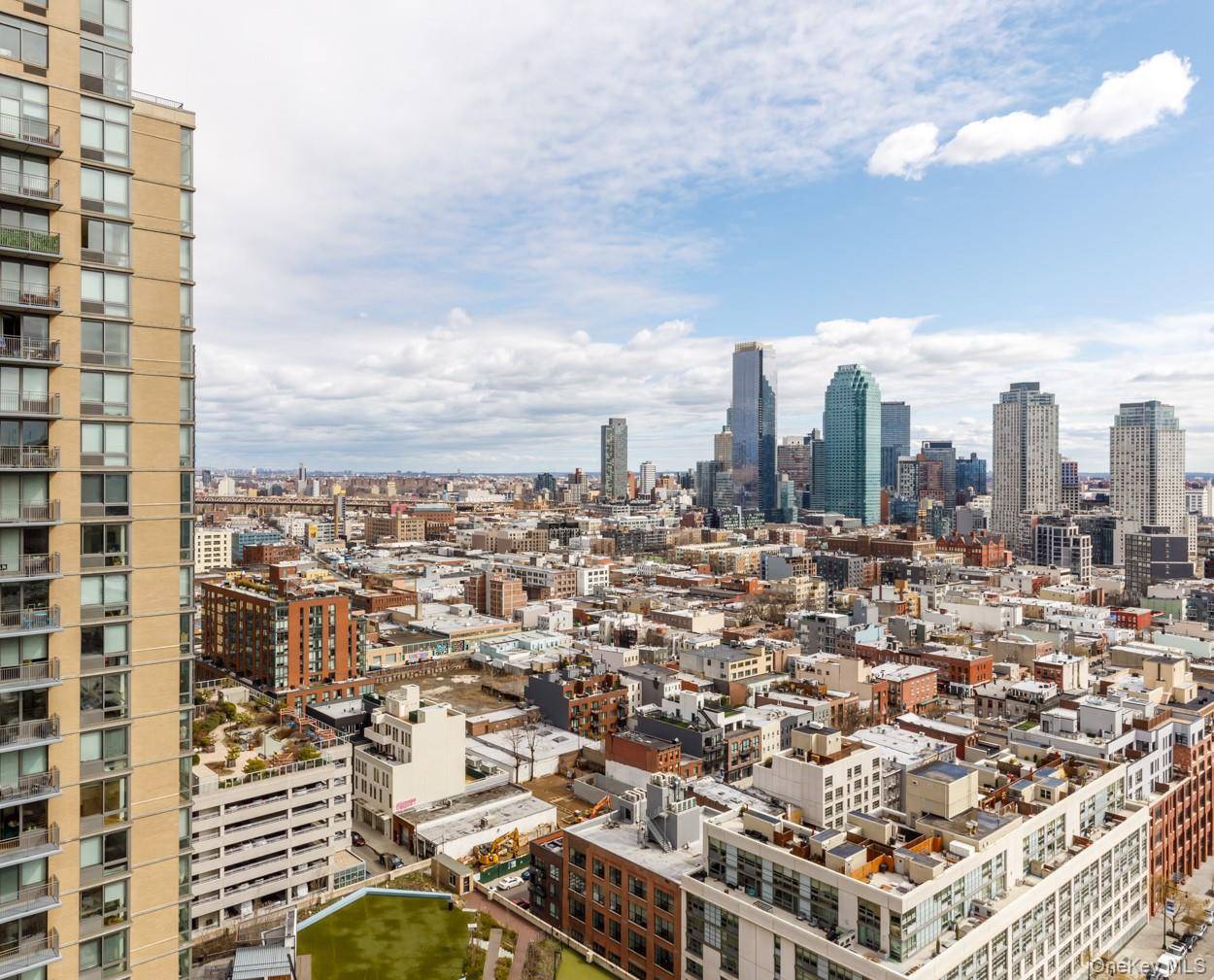 474 48th AVE #28E, Long Island City, NY 11109