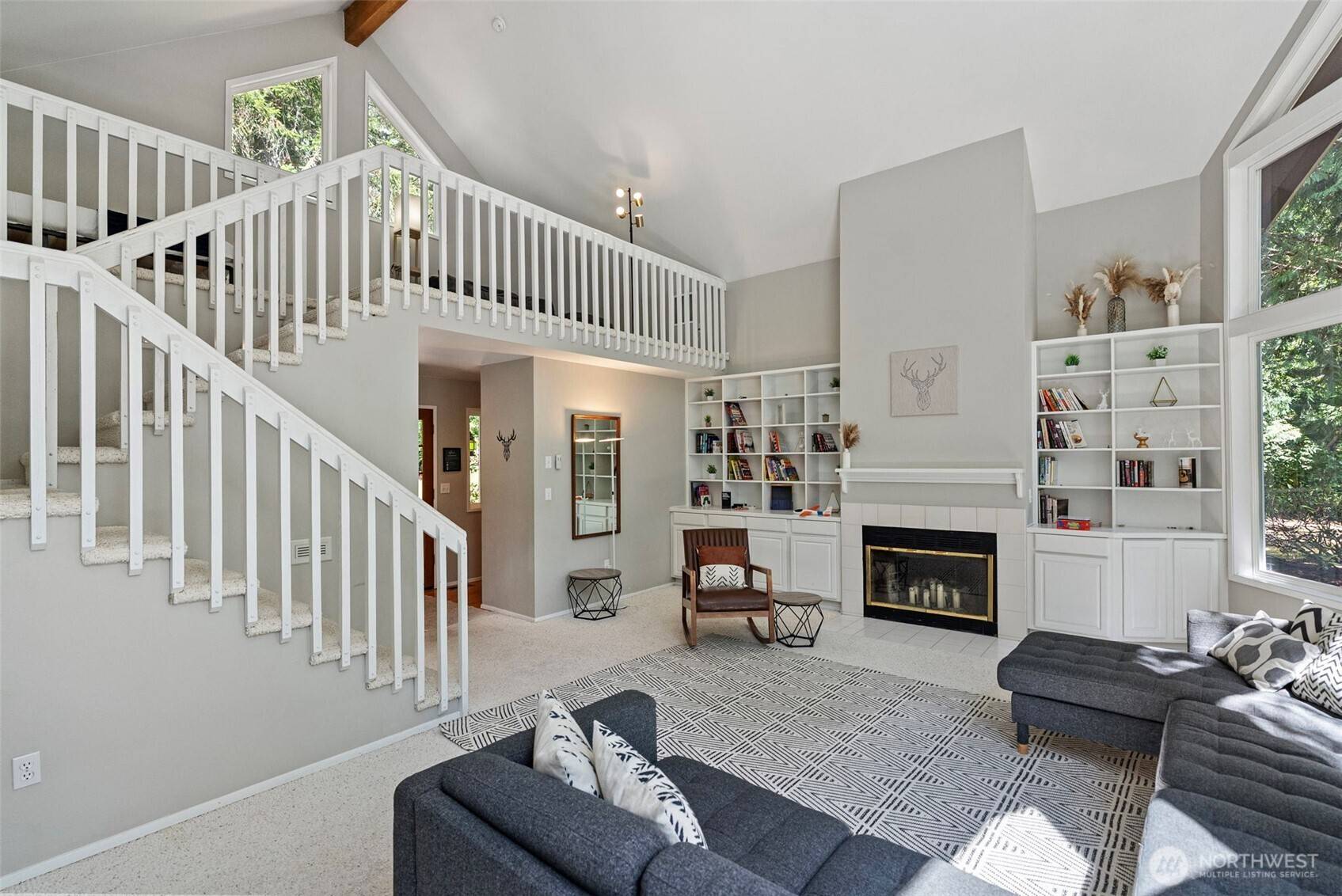 41 E Westlake PL, Allyn, WA 98524