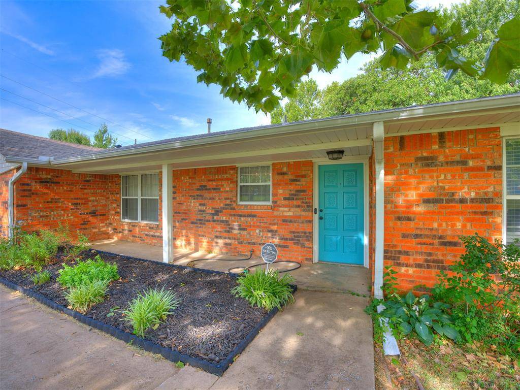 1135 Mockingbird CIR, Choctaw, OK 73020