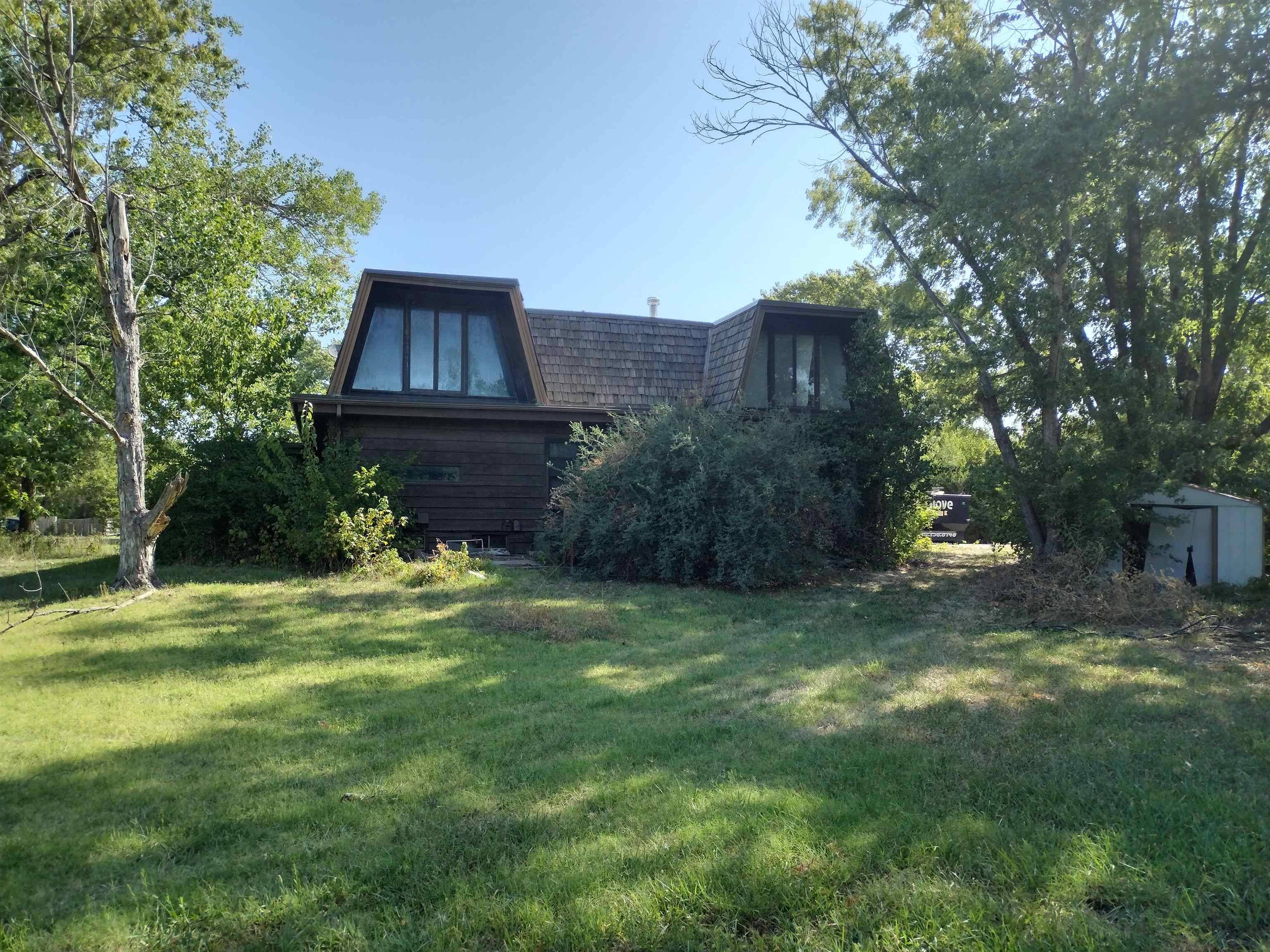 1401 S Hornecker, Wichita, KS 67235