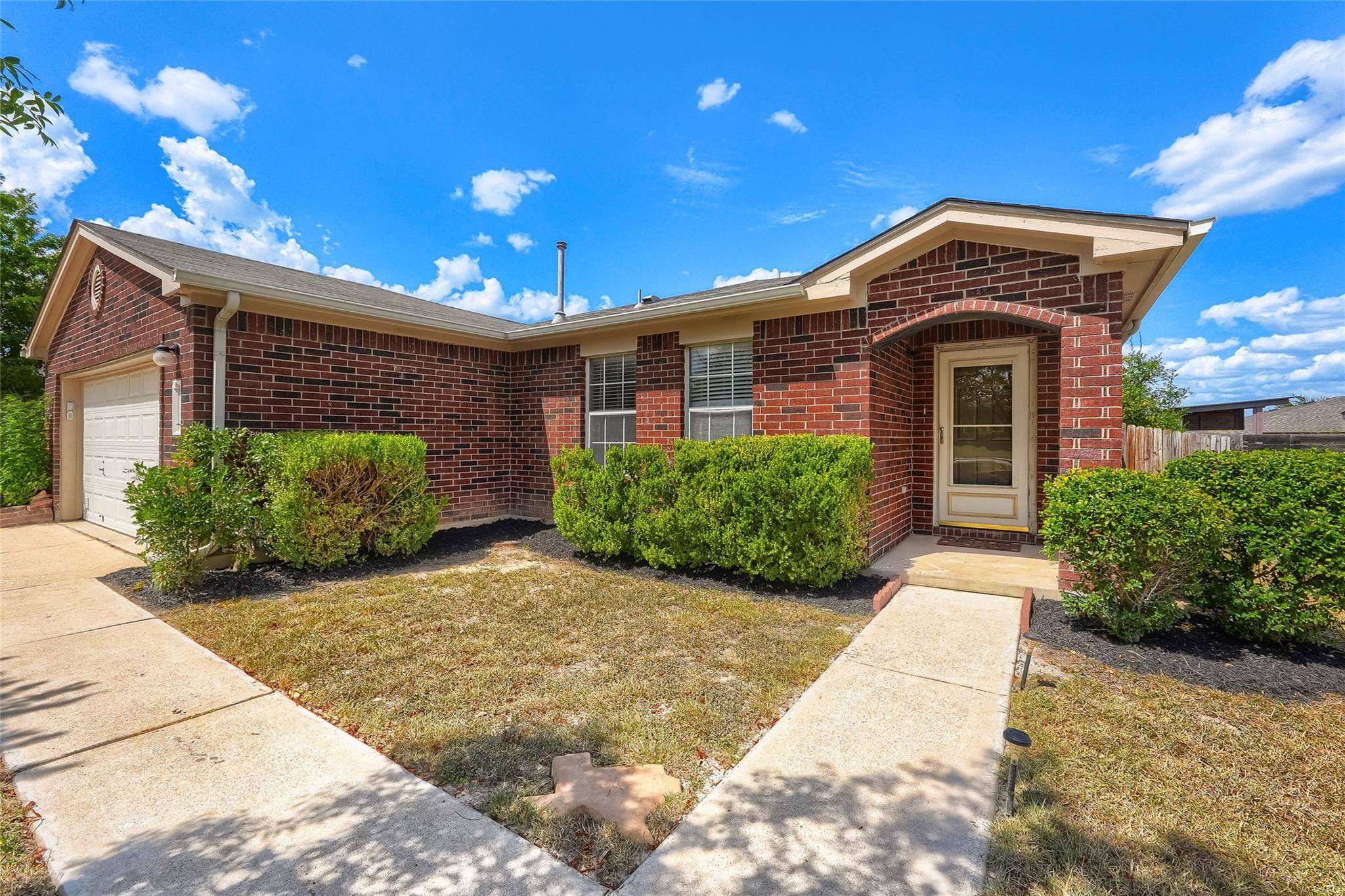 113 Mason Reed CV, Kyle, TX 78640