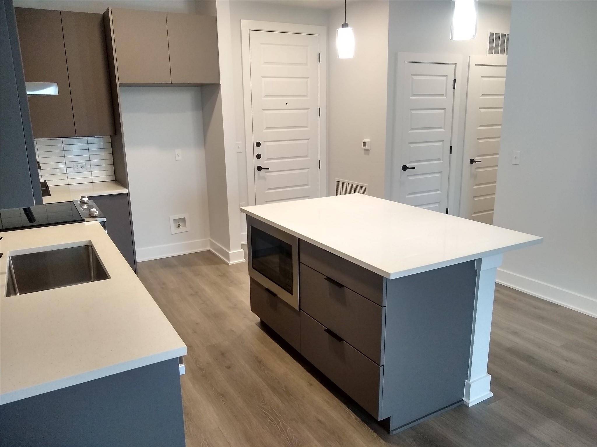 2220 Webberville RD #403, Austin, TX 78702